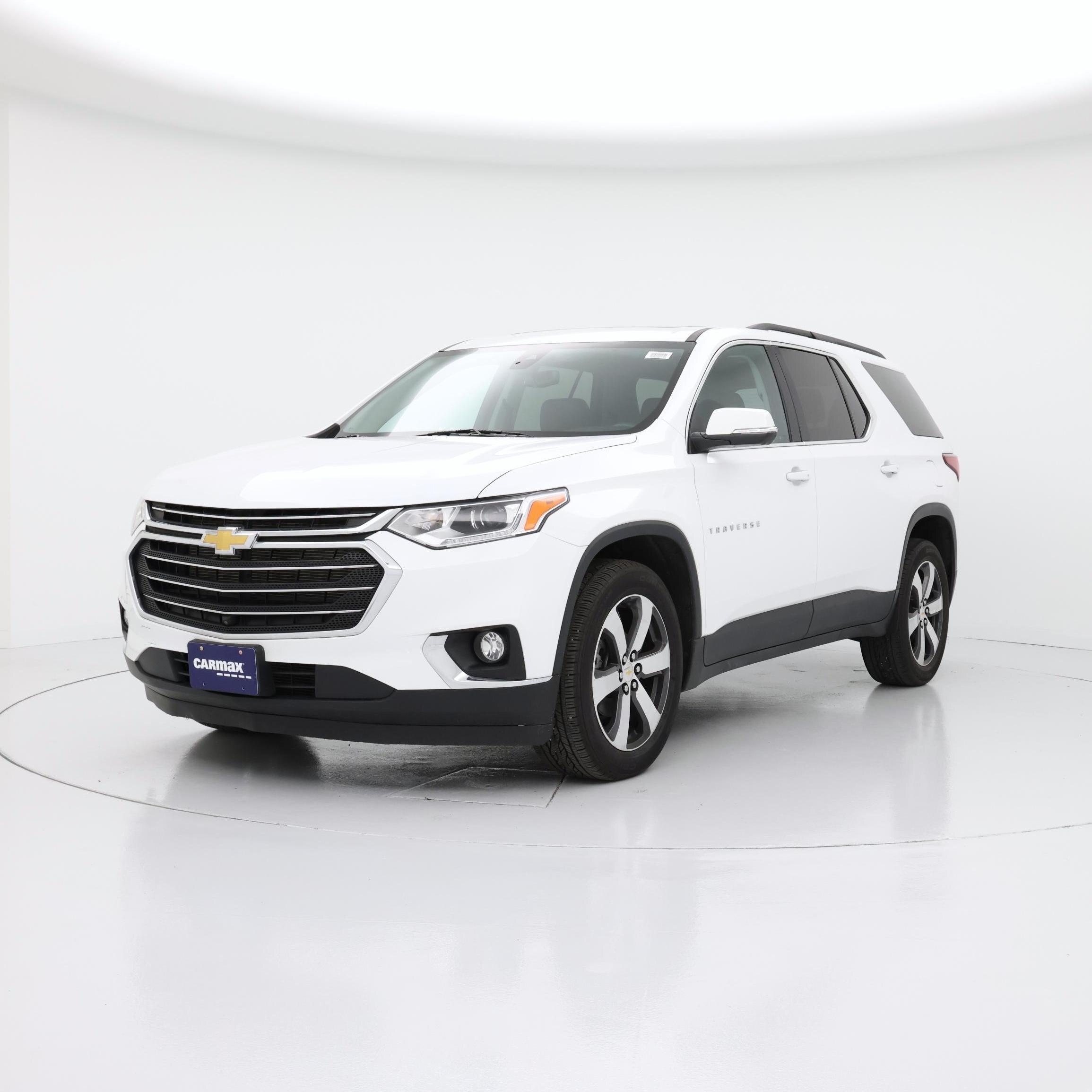 Thumbnail: 2021 Chevrolet Traverse - 4