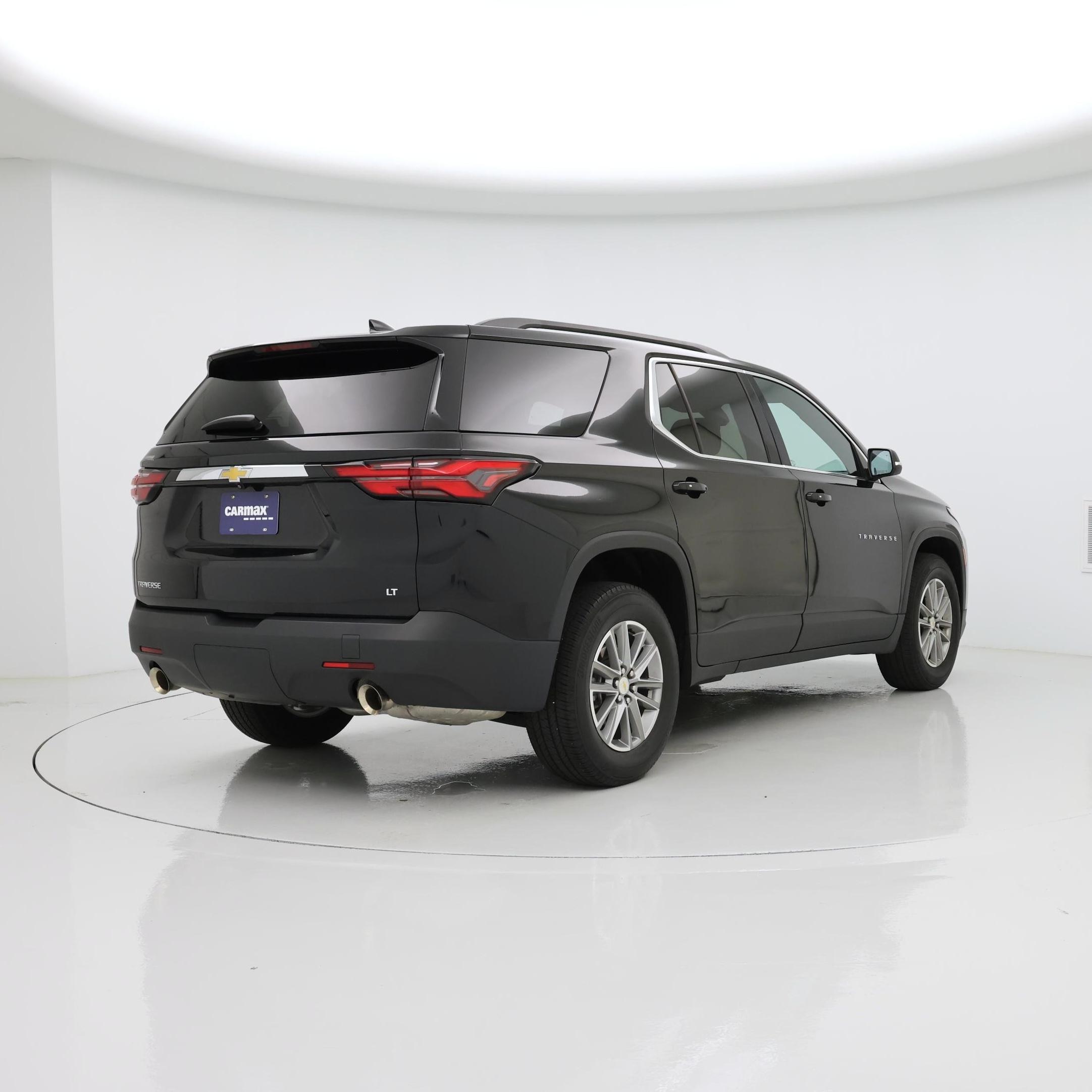 Thumbnail: 2023 Chevrolet Traverse - 8