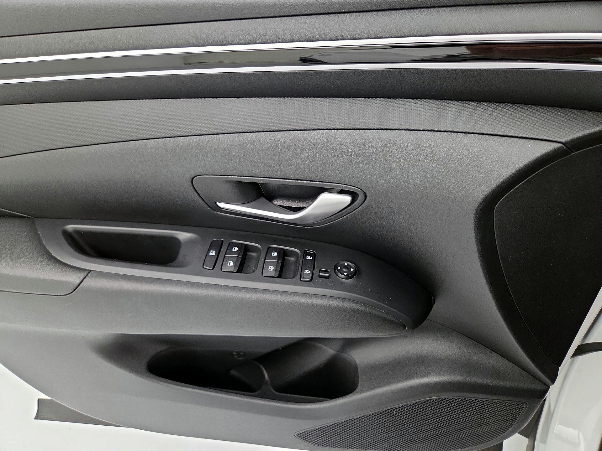 Thumbnail: 2023 Hyundai Tucson - 12