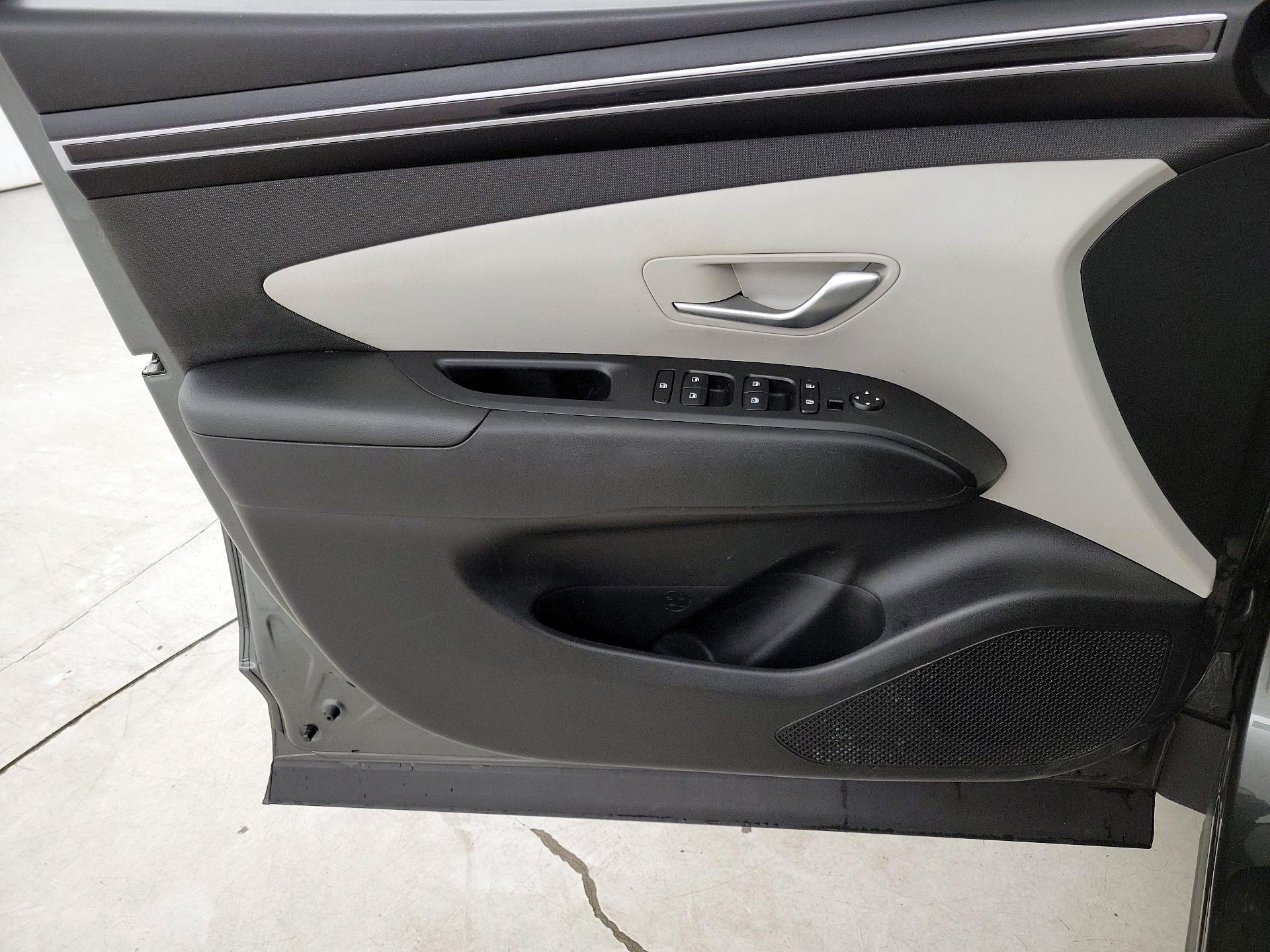 Thumbnail: 2023 Hyundai Tucson - 12