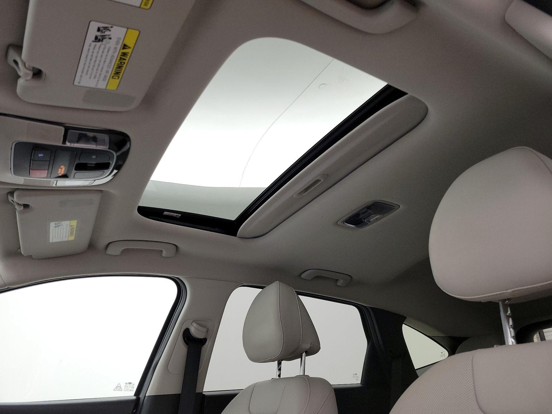 Thumbnail: 2023 Hyundai Tucson - 19