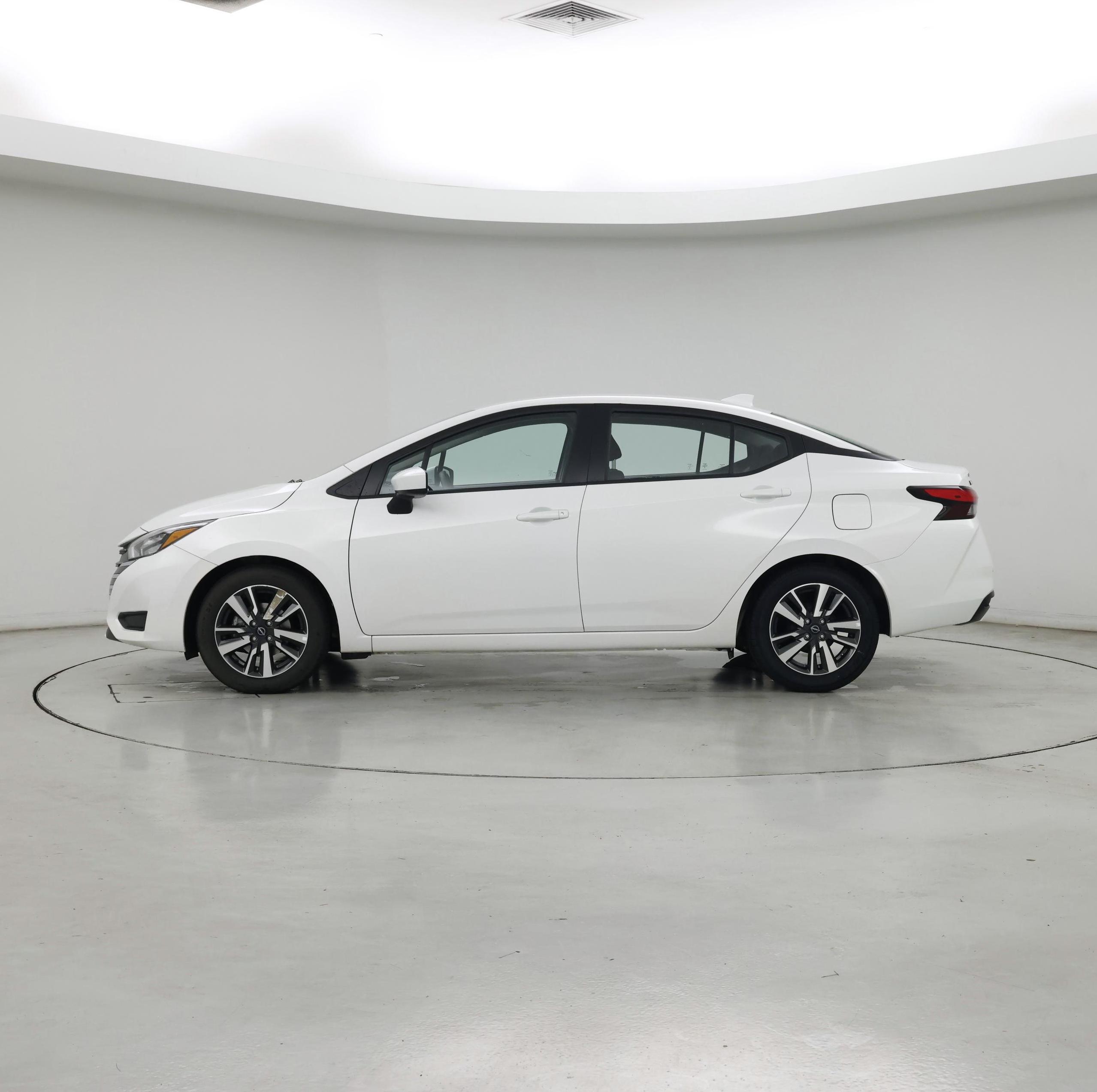 Thumbnail: 2025 Nissan Versa - 3