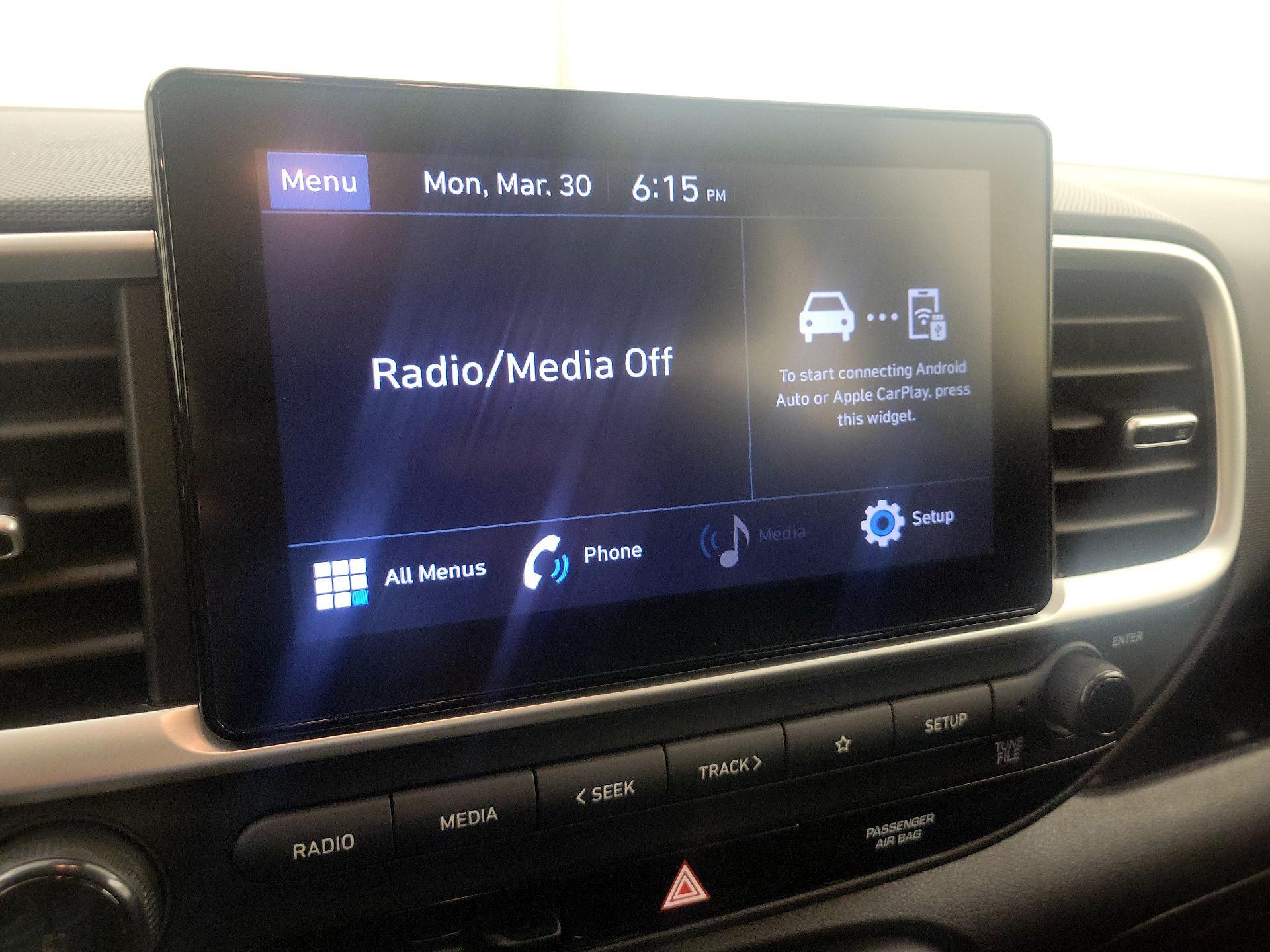 Thumbnail: 2022 Hyundai Venue - 15