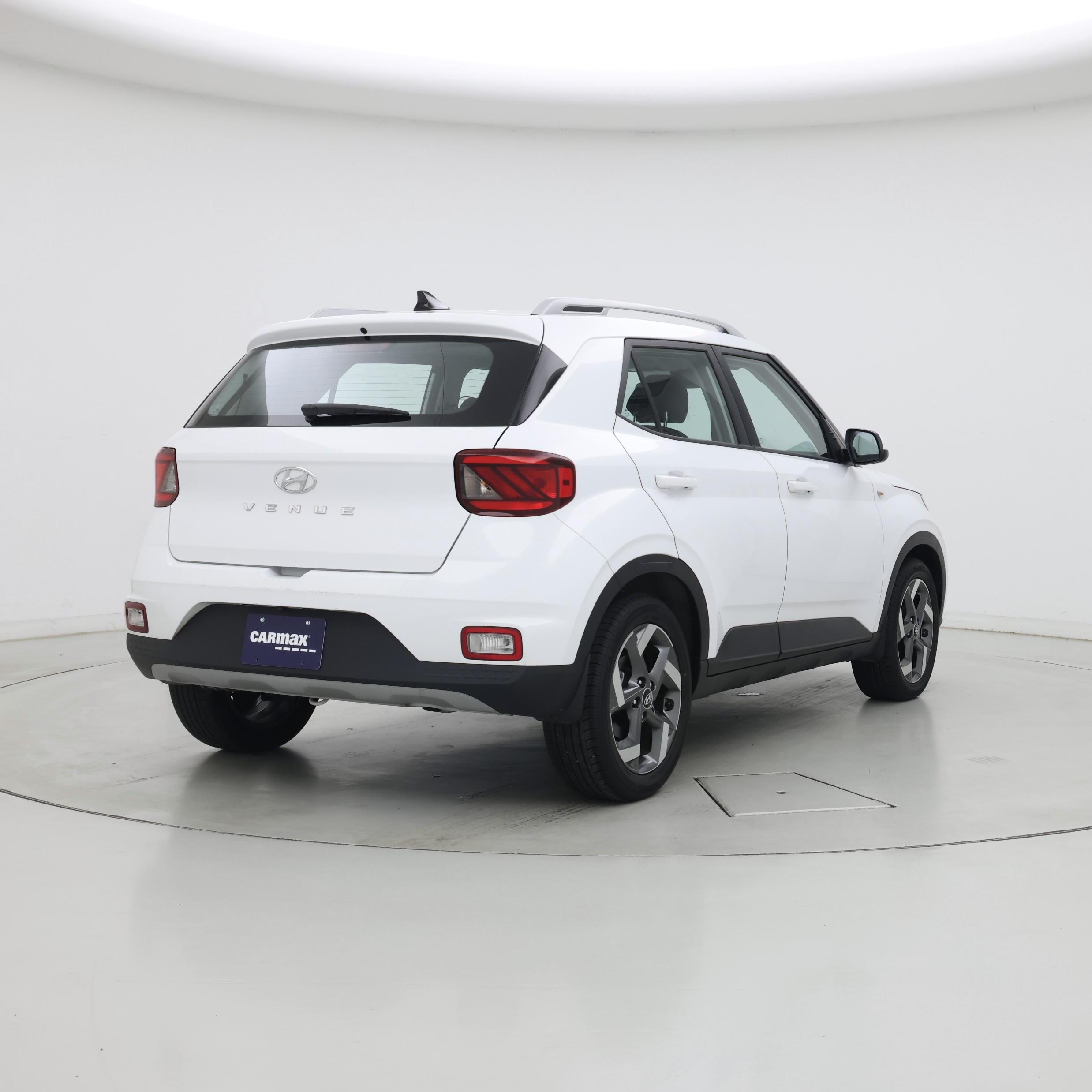 Thumbnail: 2022 Hyundai Venue - 8