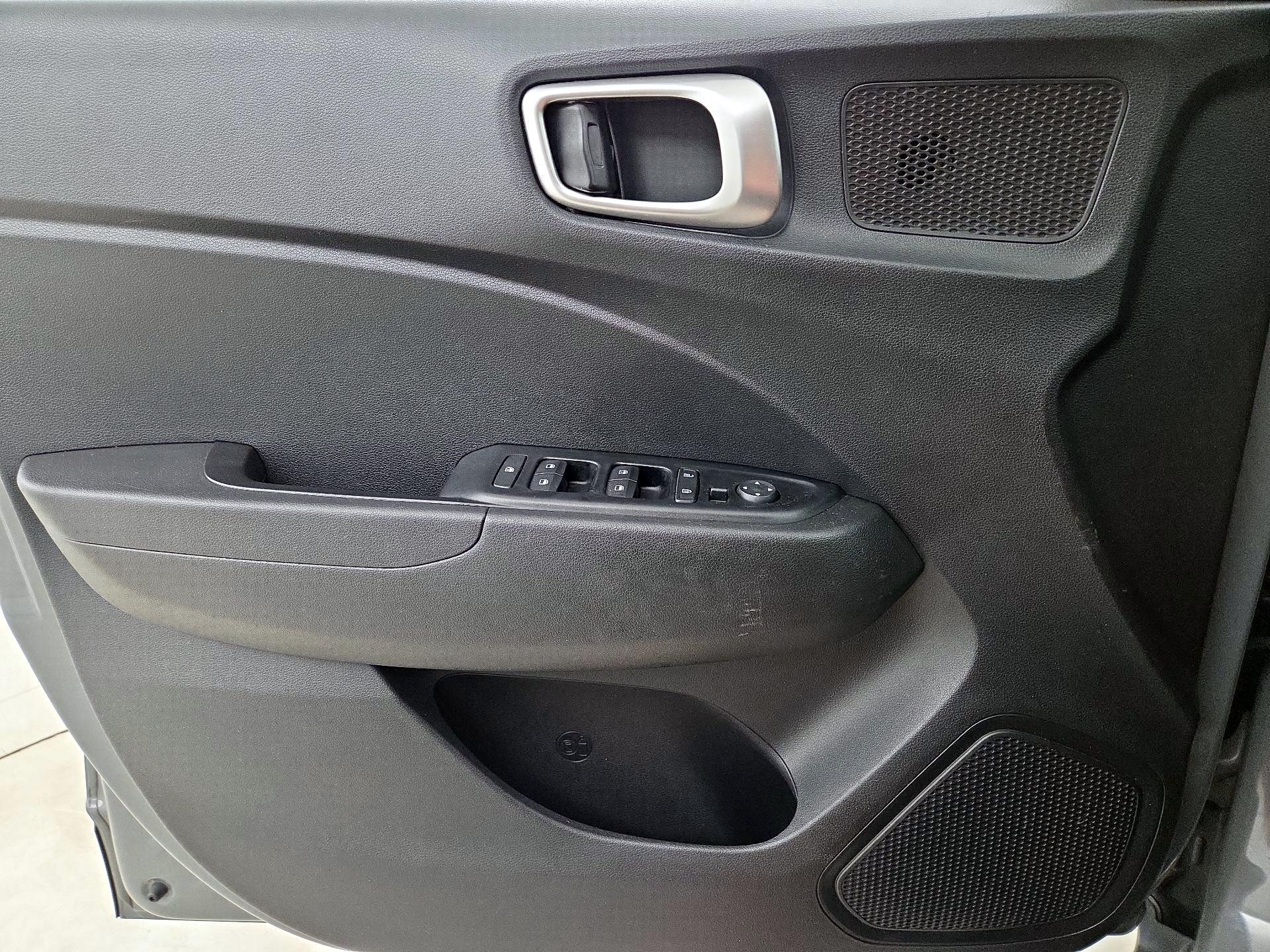 Thumbnail: 2020 Hyundai Venue - 12