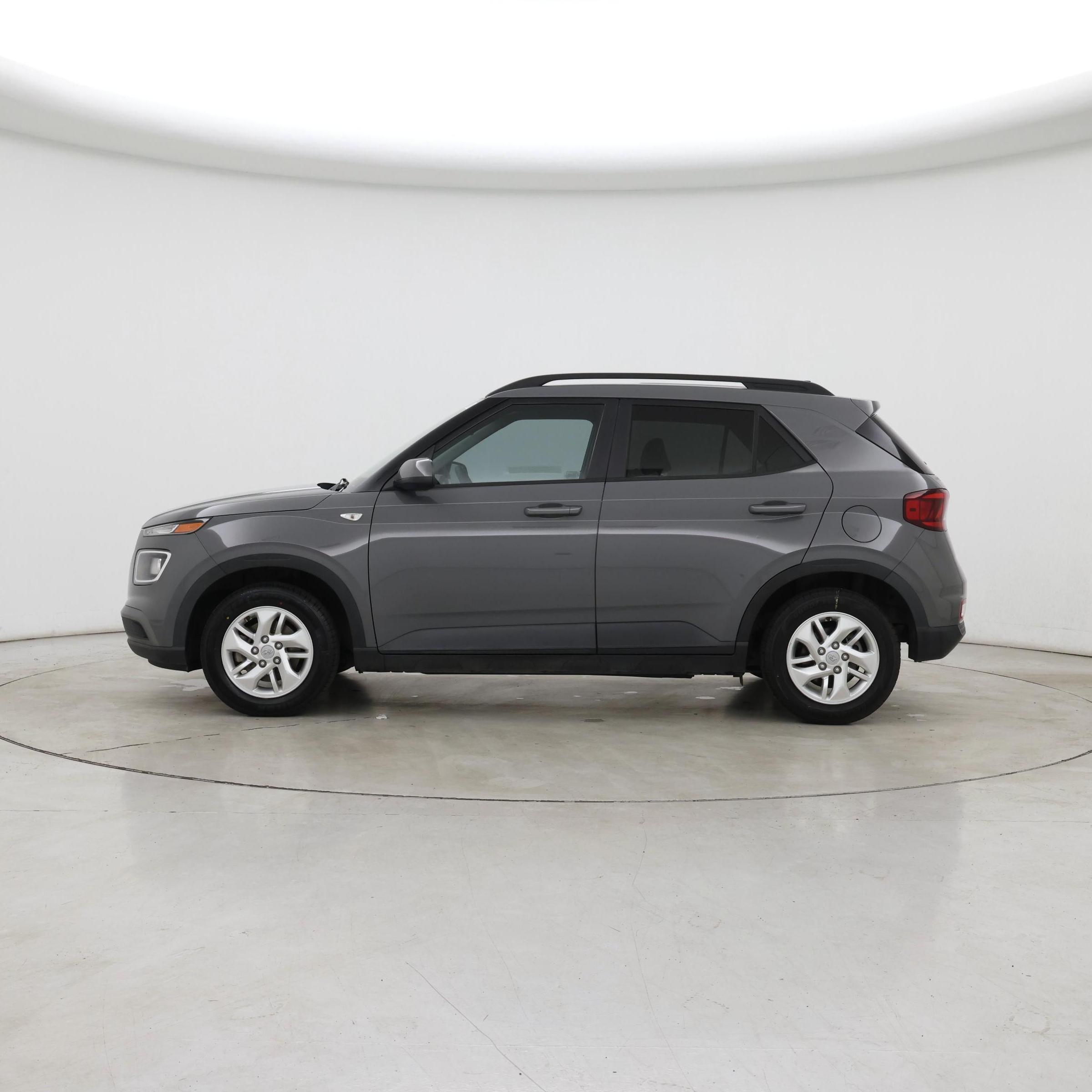 Thumbnail: 2020 Hyundai Venue - 3