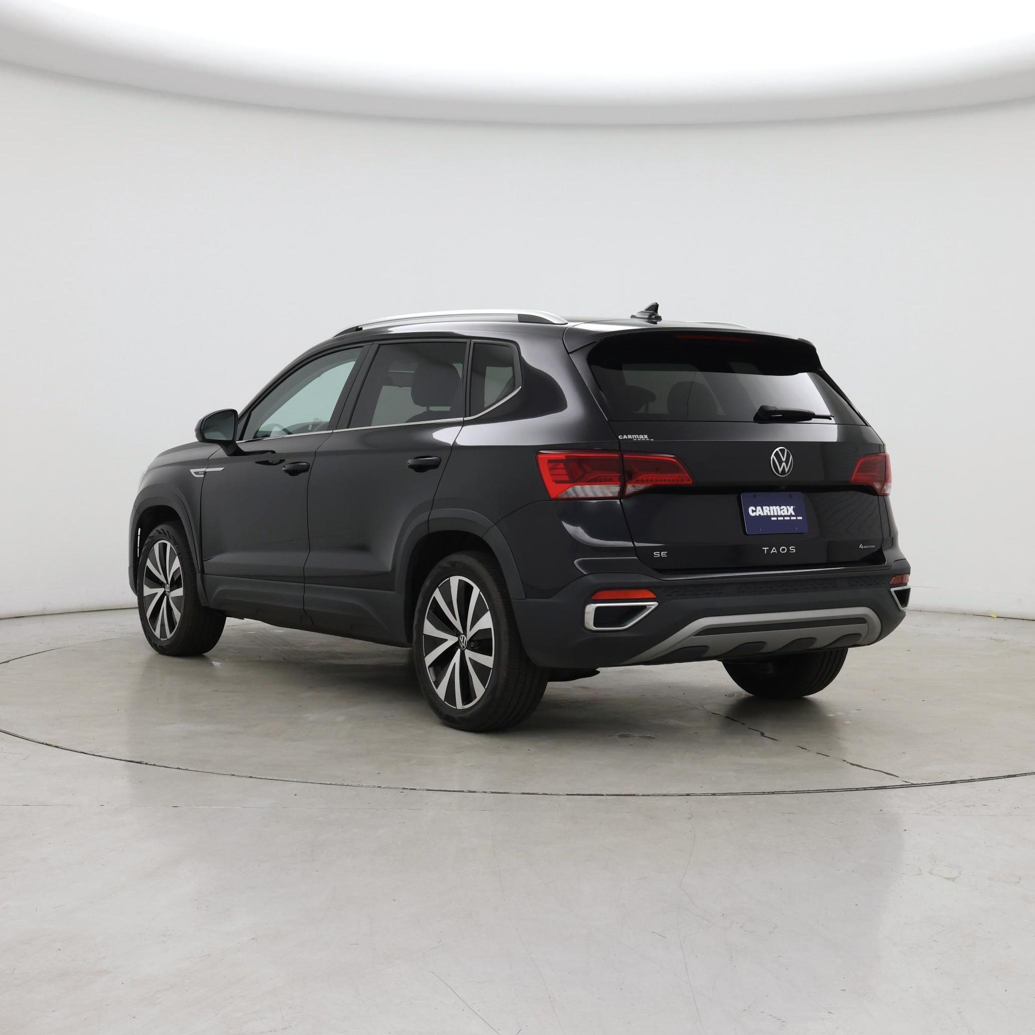 Thumbnail: 2022 Volkswagen Taos - 2