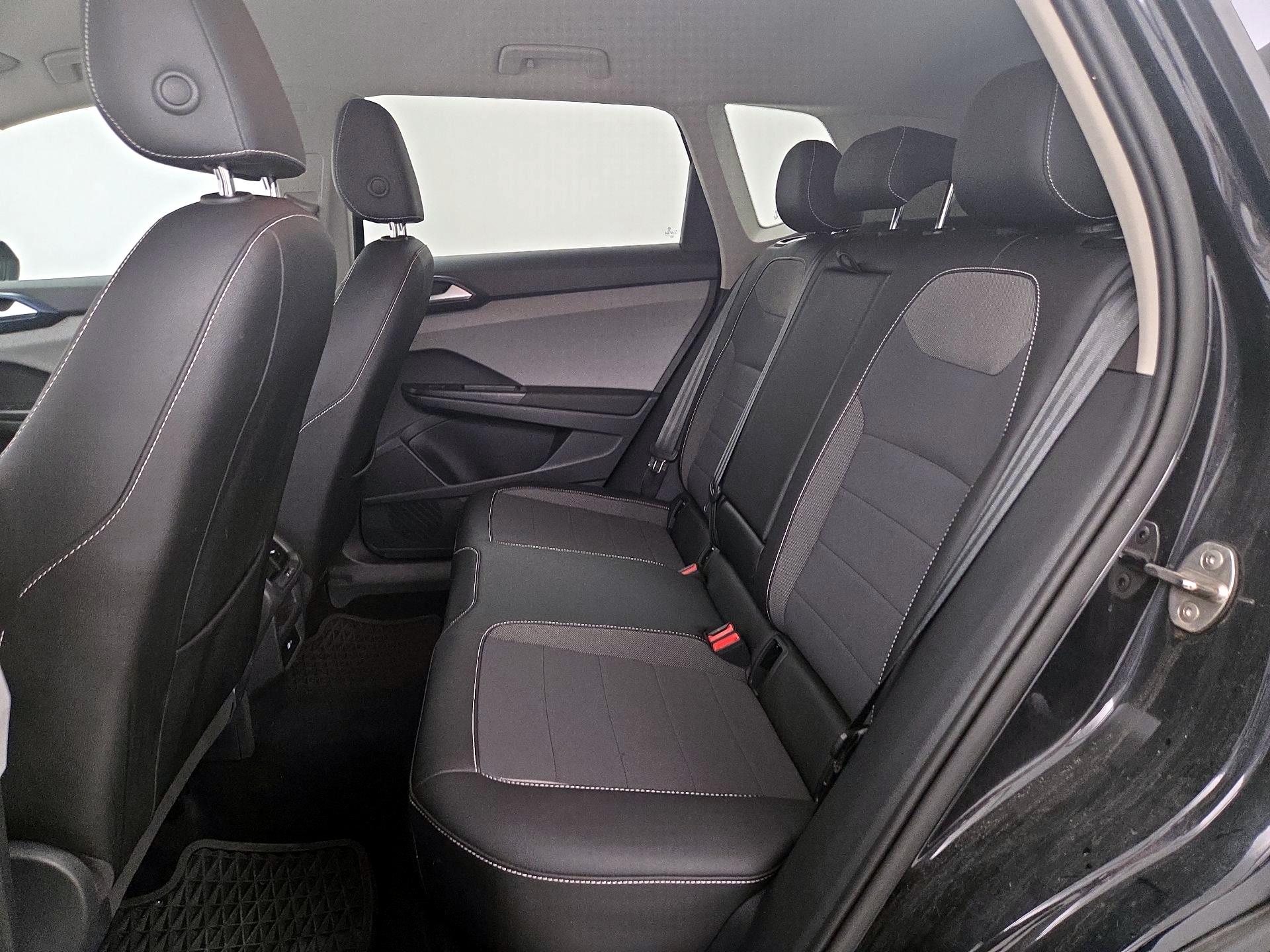 Thumbnail: 2022 Volkswagen Taos - 19