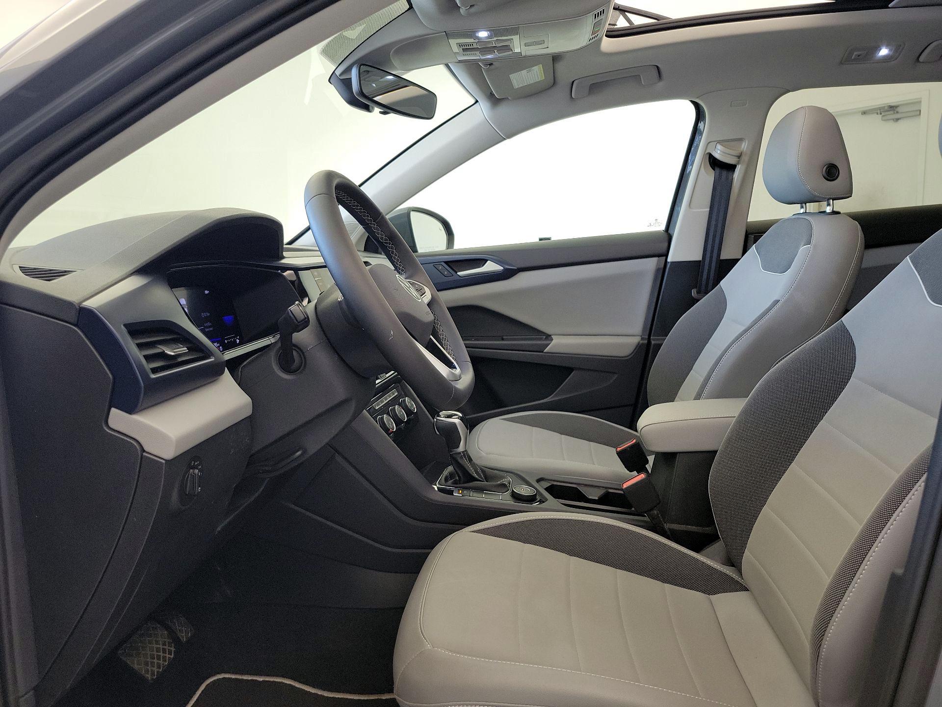 Thumbnail: 2023 Volkswagen Taos - 11