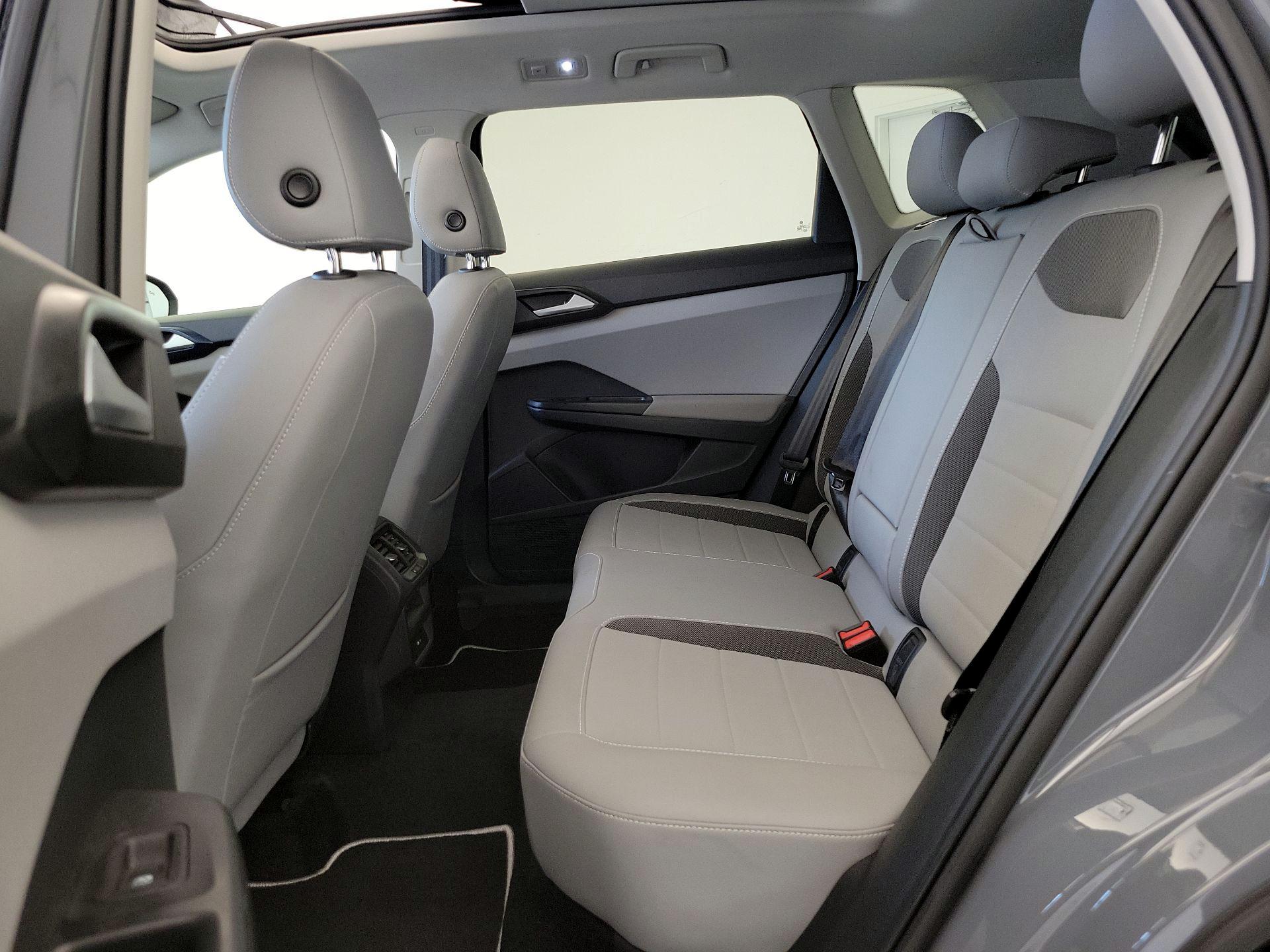 Thumbnail: 2023 Volkswagen Taos - 20