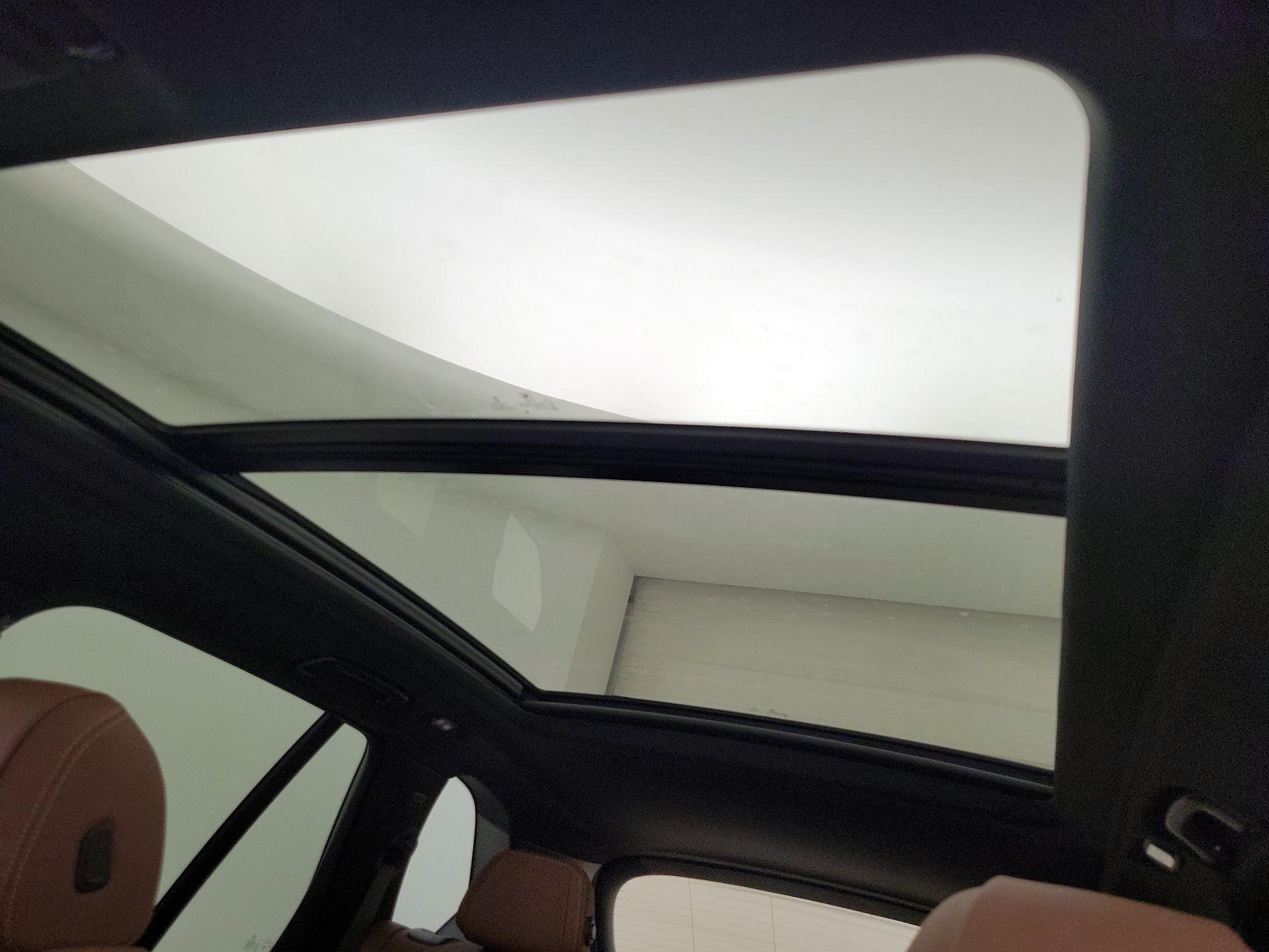 Thumbnail: 2021 BMW X5 - 20