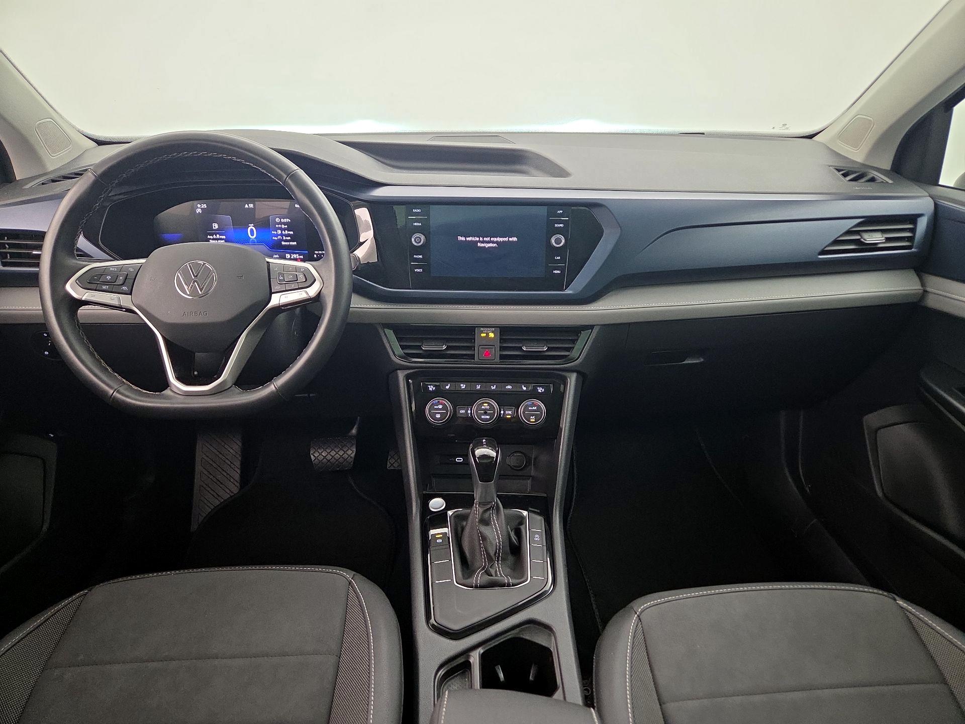 Thumbnail: 2024 Volkswagen Taos - 9