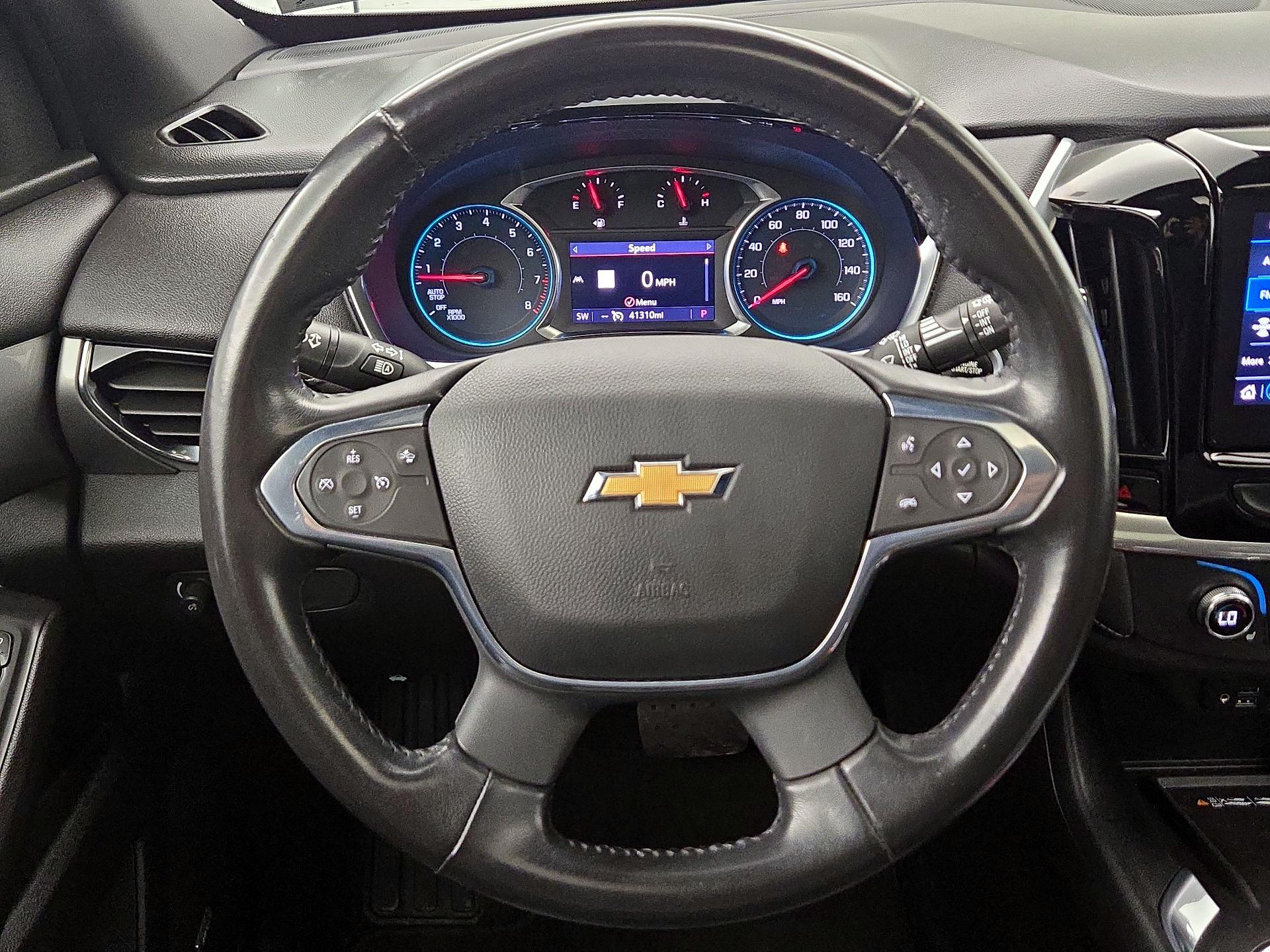 Thumbnail: 2022 Chevrolet Traverse - 10