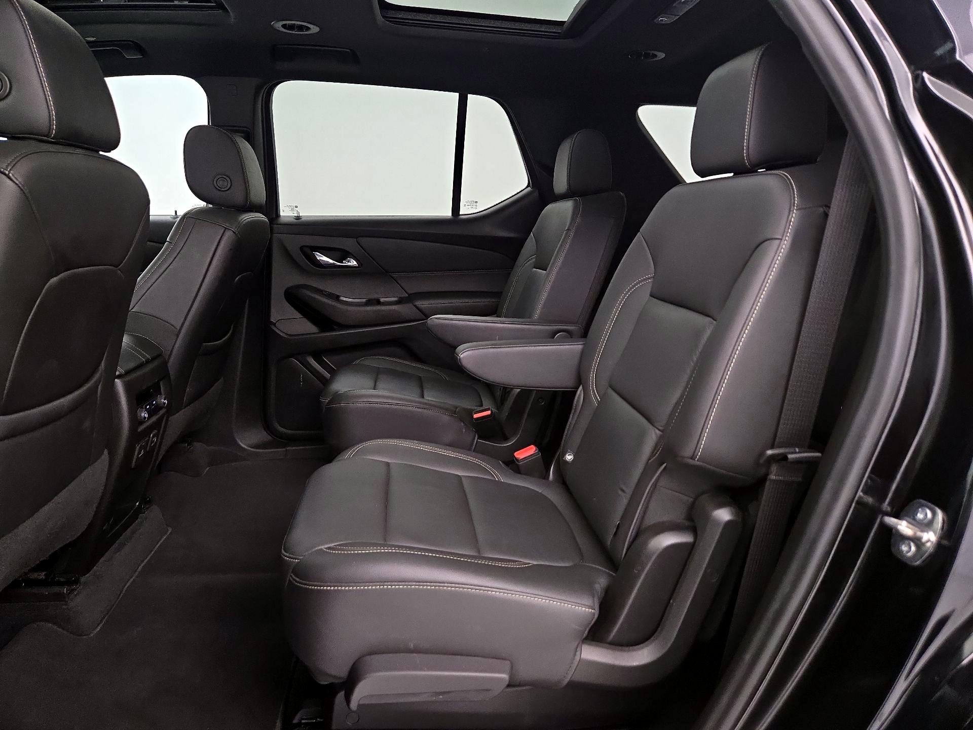 Thumbnail: 2022 Chevrolet Traverse - 20