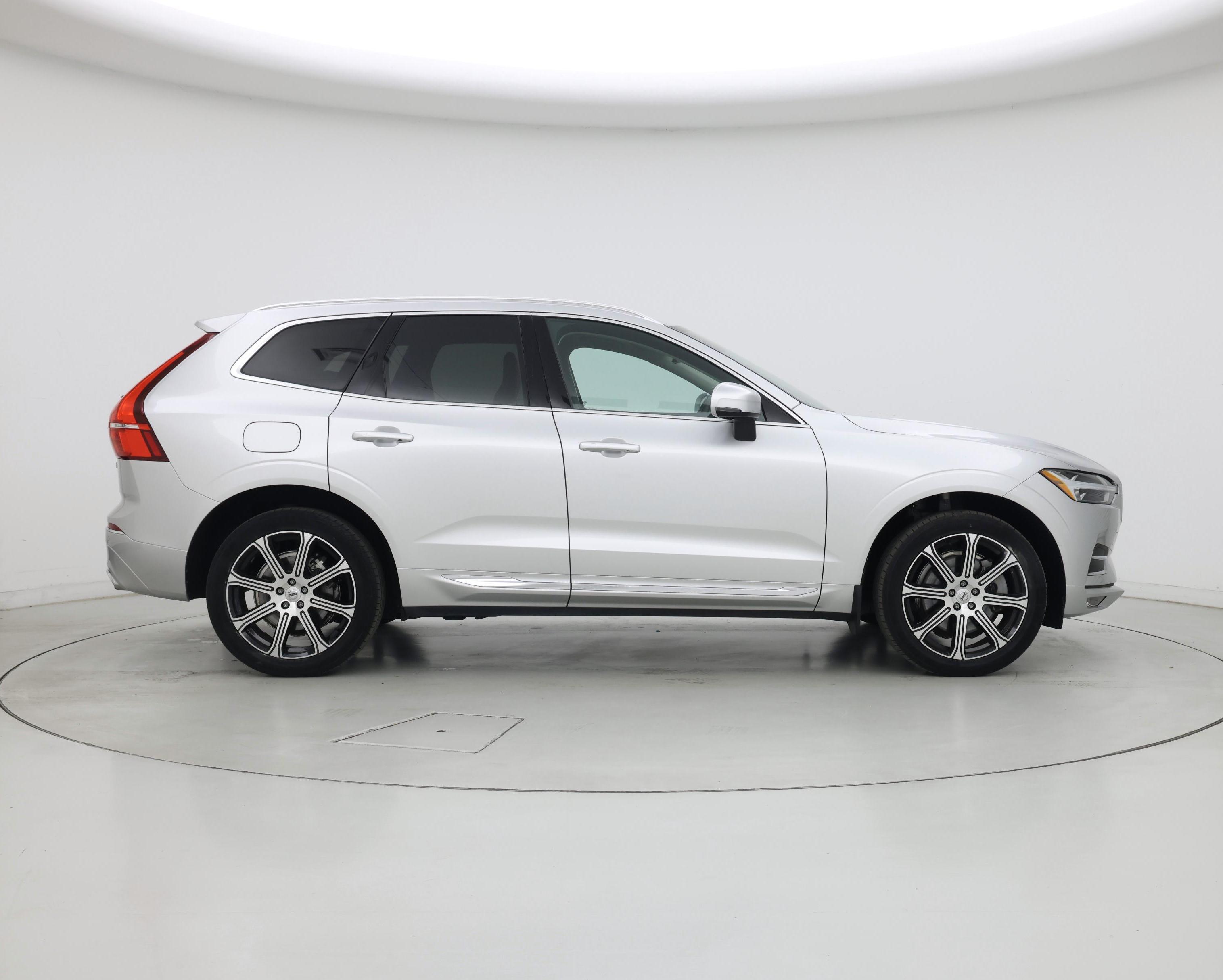 Thumbnail: 2021 Volvo XC60 - 7