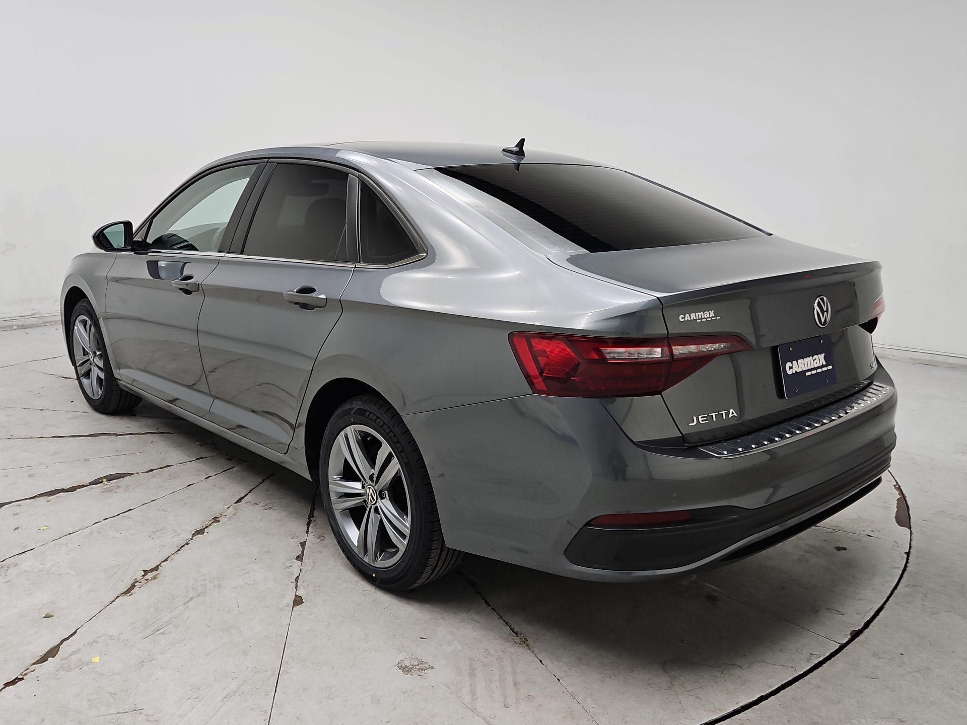 Thumbnail: 2023 Volkswagen Jetta - 7