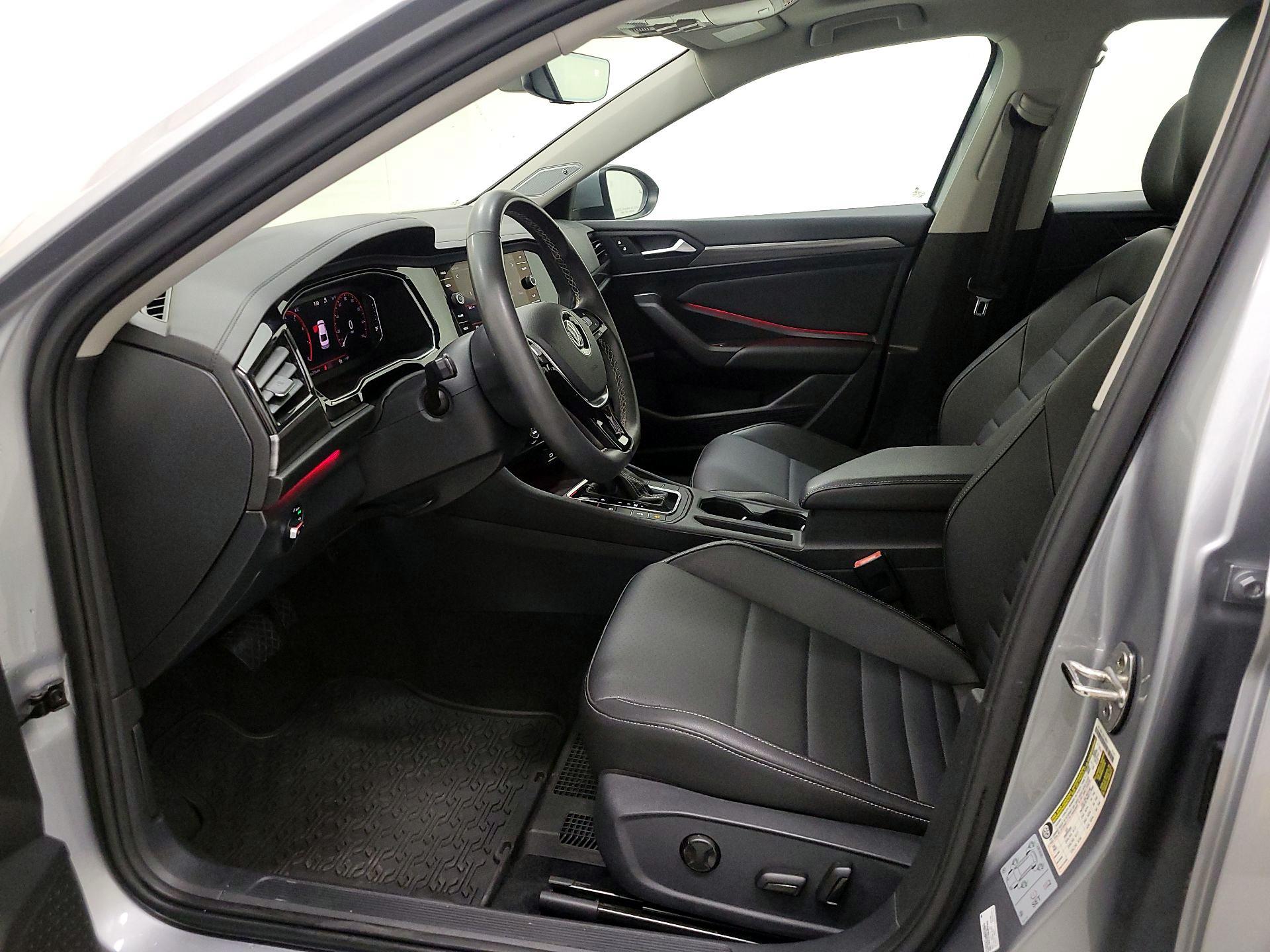 Thumbnail: 2021 Volkswagen Jetta - 11