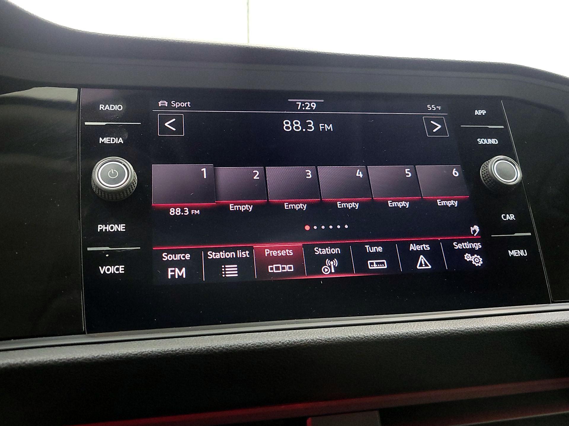 Thumbnail: 2021 Volkswagen Jetta - 15