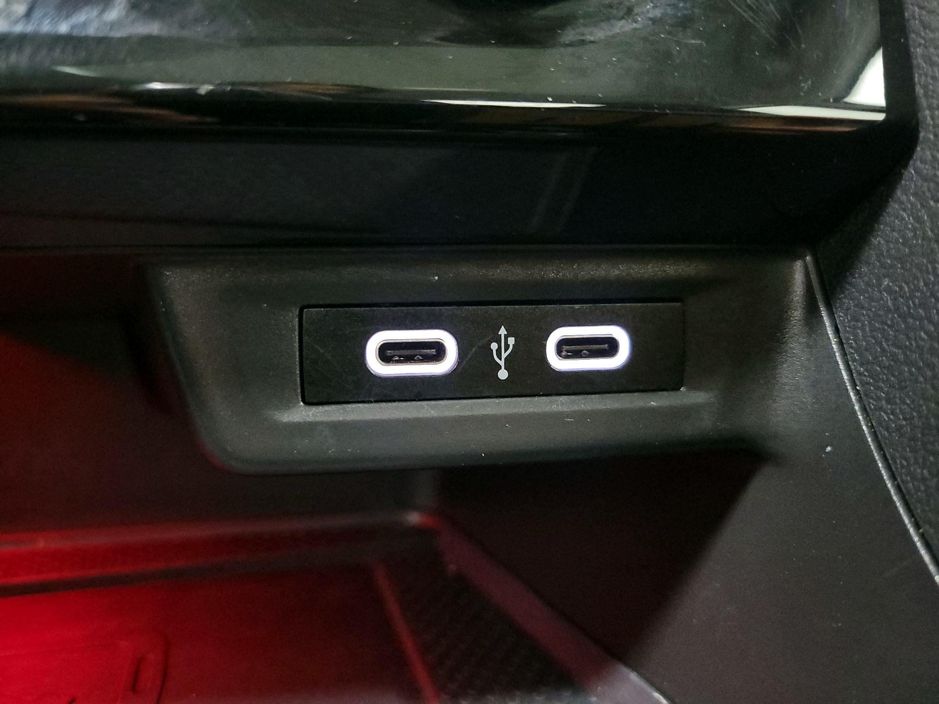 Thumbnail: 2021 Volkswagen Jetta - 18