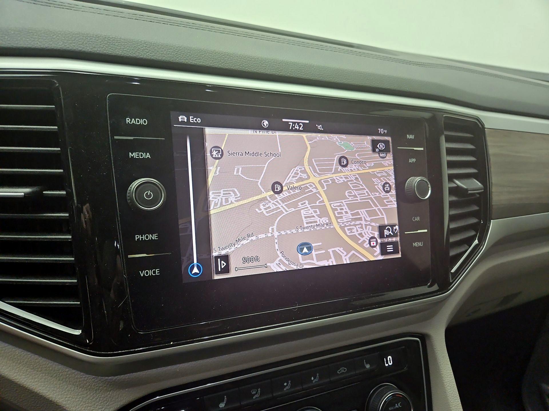 Thumbnail: 2022 Volkswagen Atlas - 12