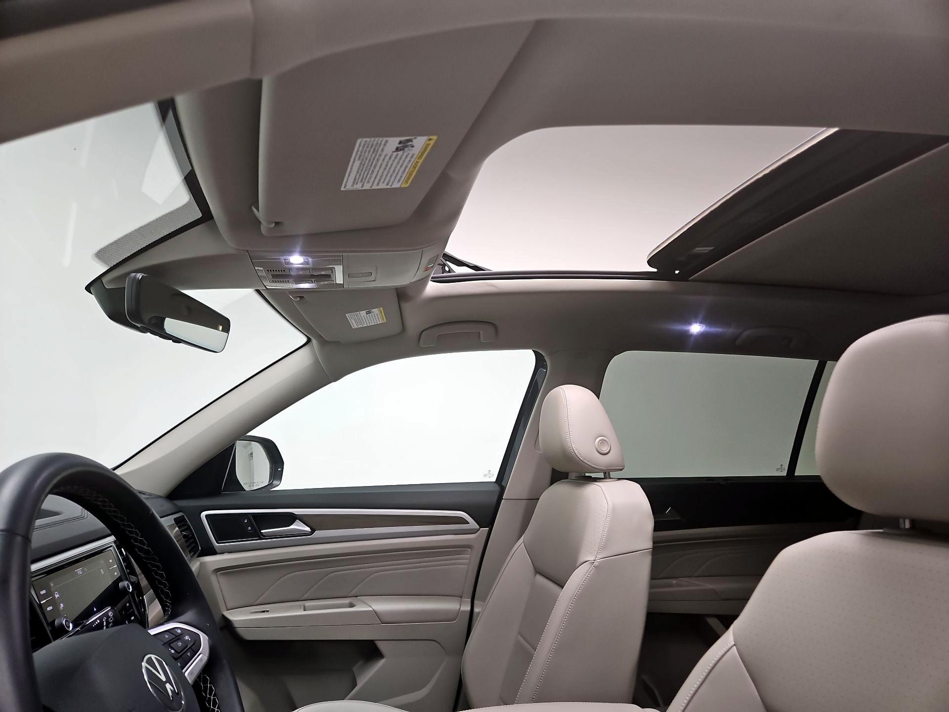 Thumbnail: 2022 Volkswagen Atlas - 18