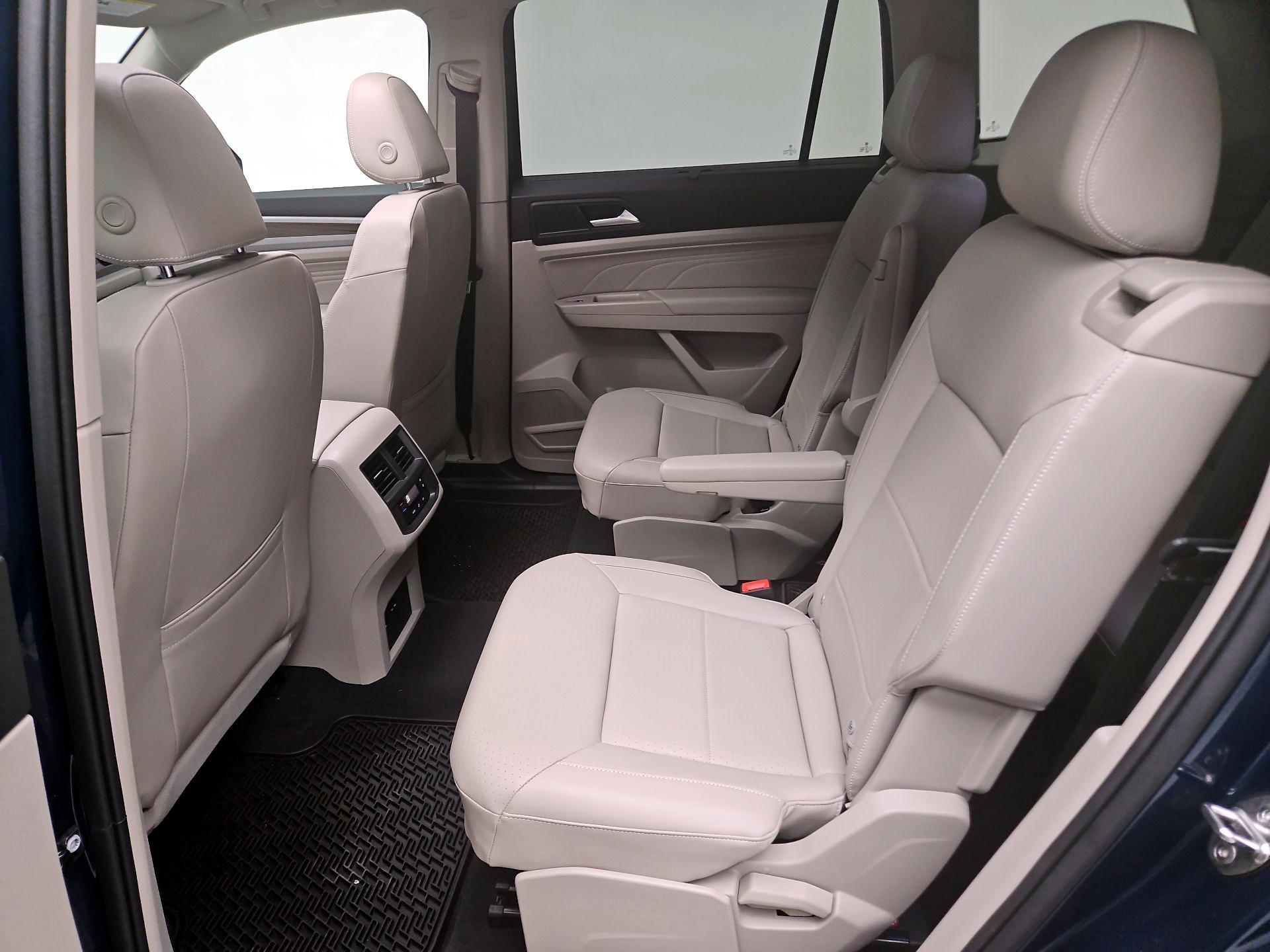 Thumbnail: 2022 Volkswagen Atlas - 19