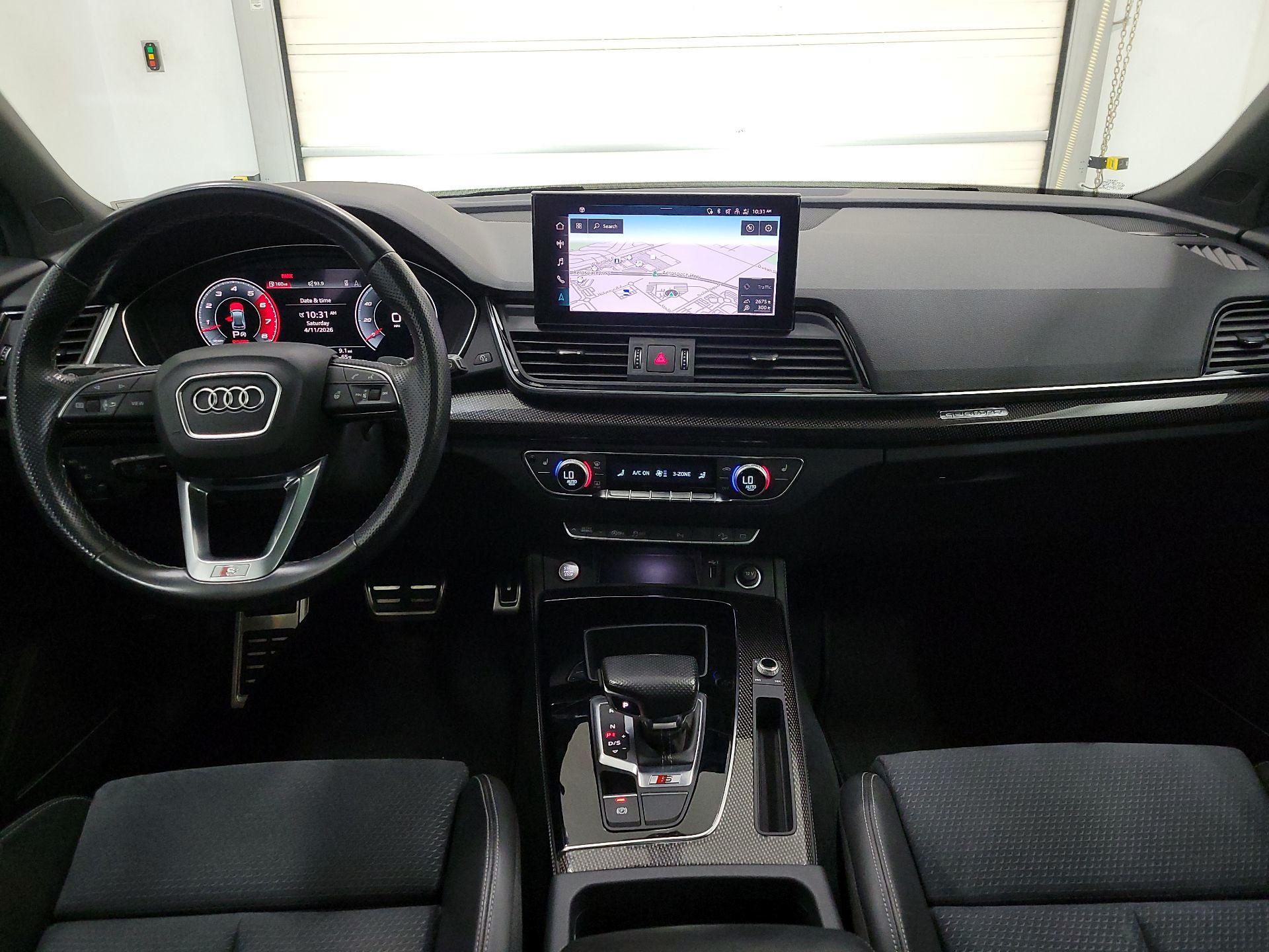 Thumbnail: 2022 Audi SQ5 - 9