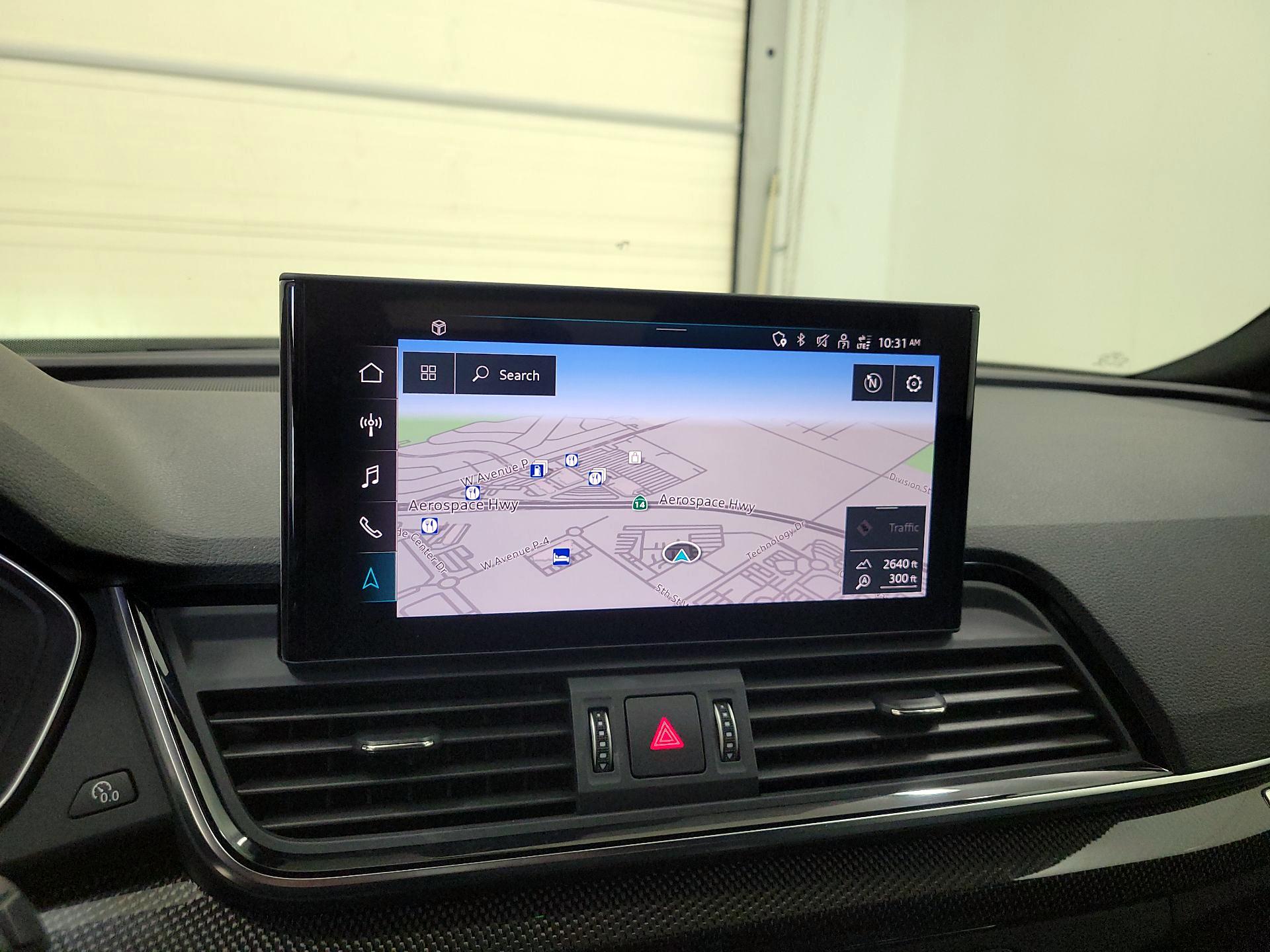 Thumbnail: 2022 Audi SQ5 - 14