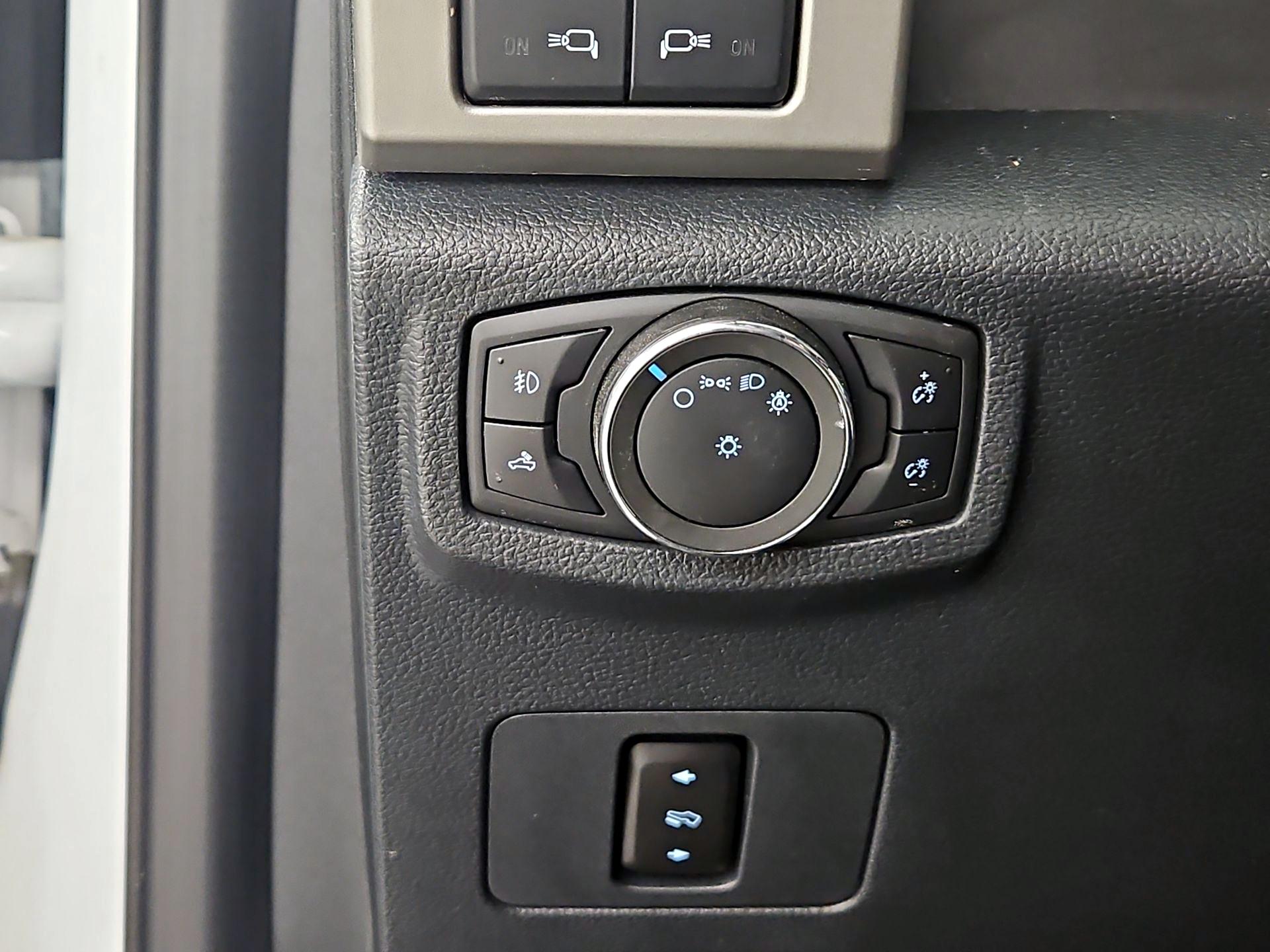 Thumbnail: 2022 Ford F-250 - 13