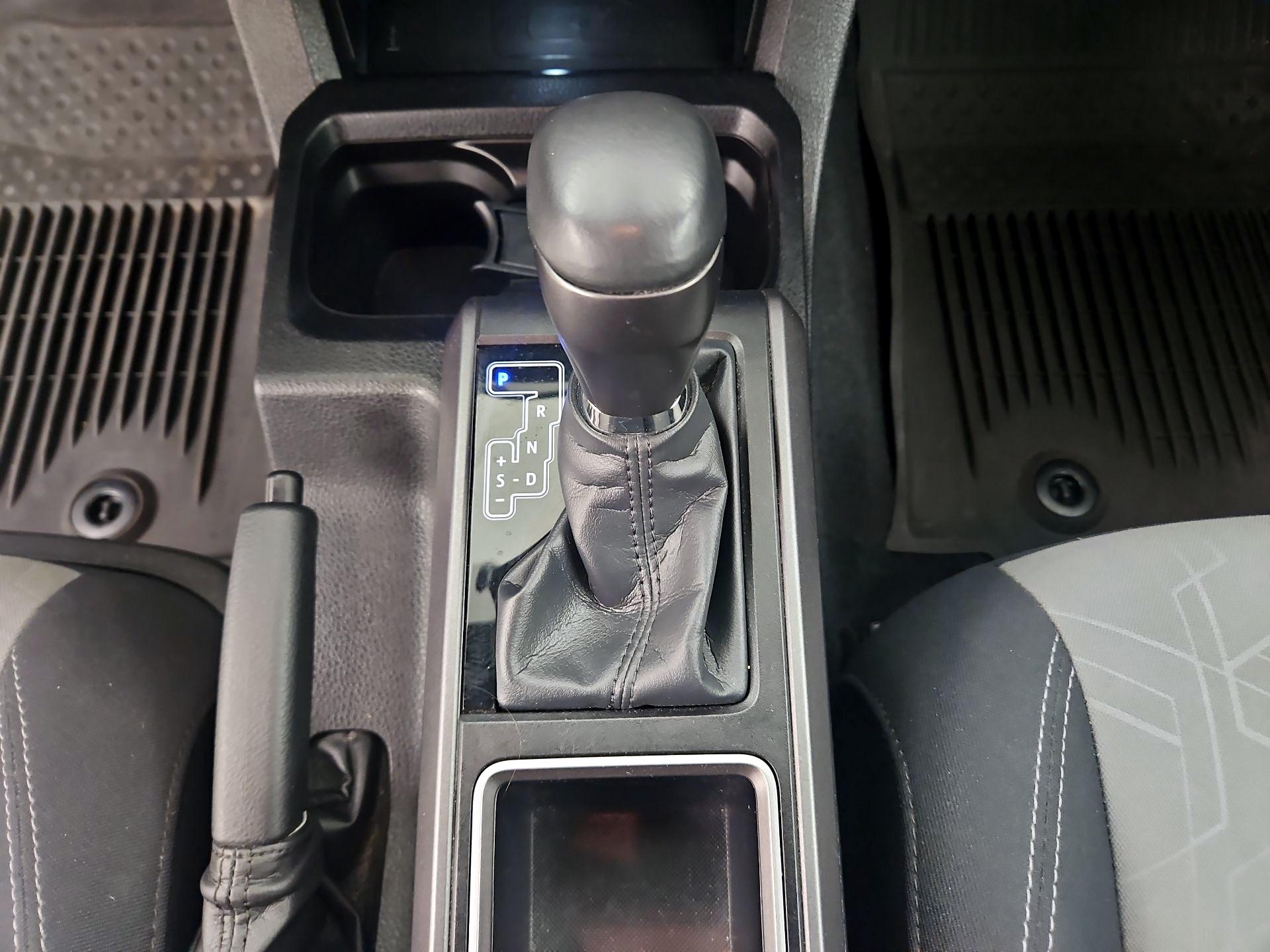 Thumbnail: 2023 Toyota Tacoma - 18