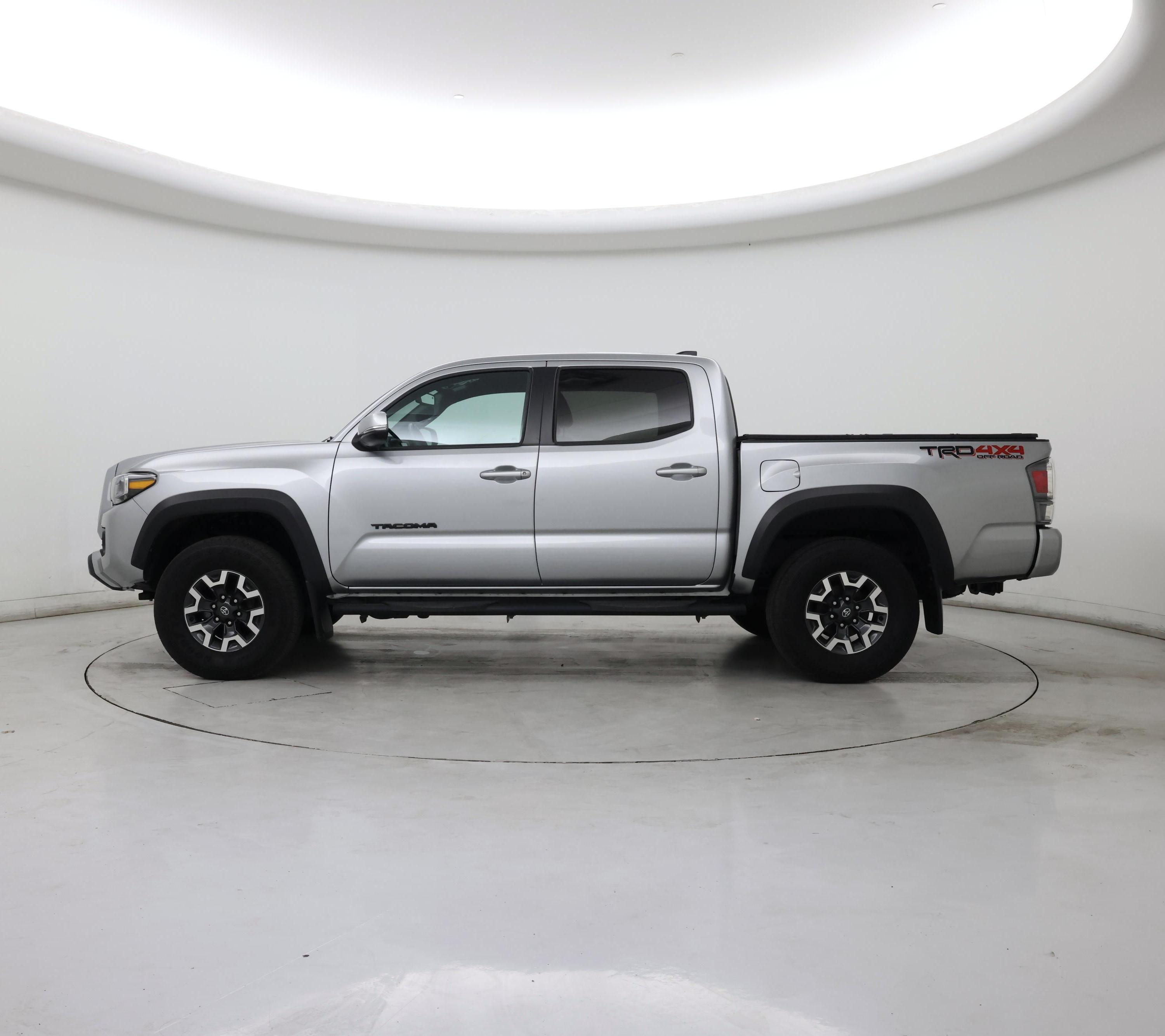 Thumbnail: 2023 Toyota Tacoma - 3
