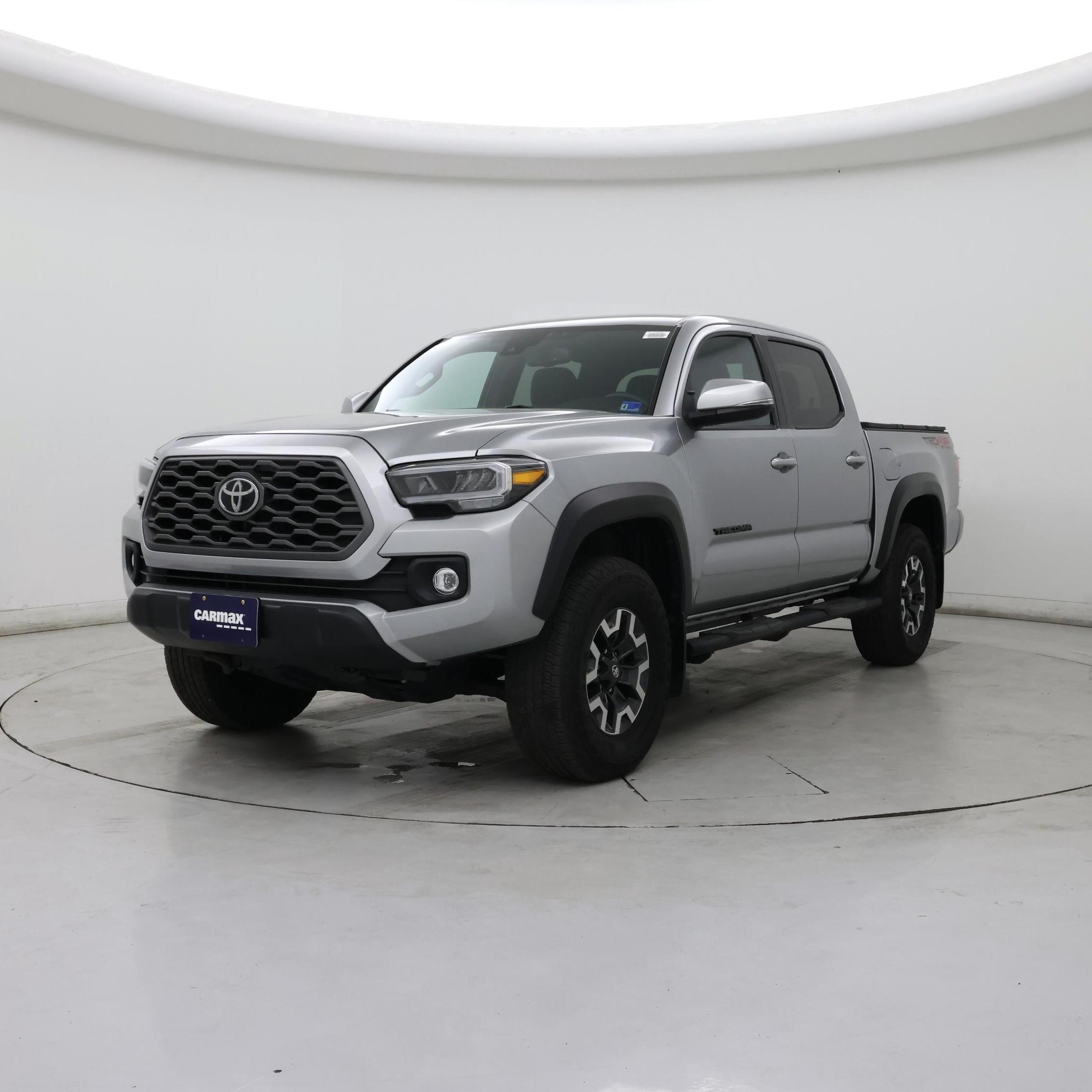 Thumbnail: 2023 Toyota Tacoma - 4