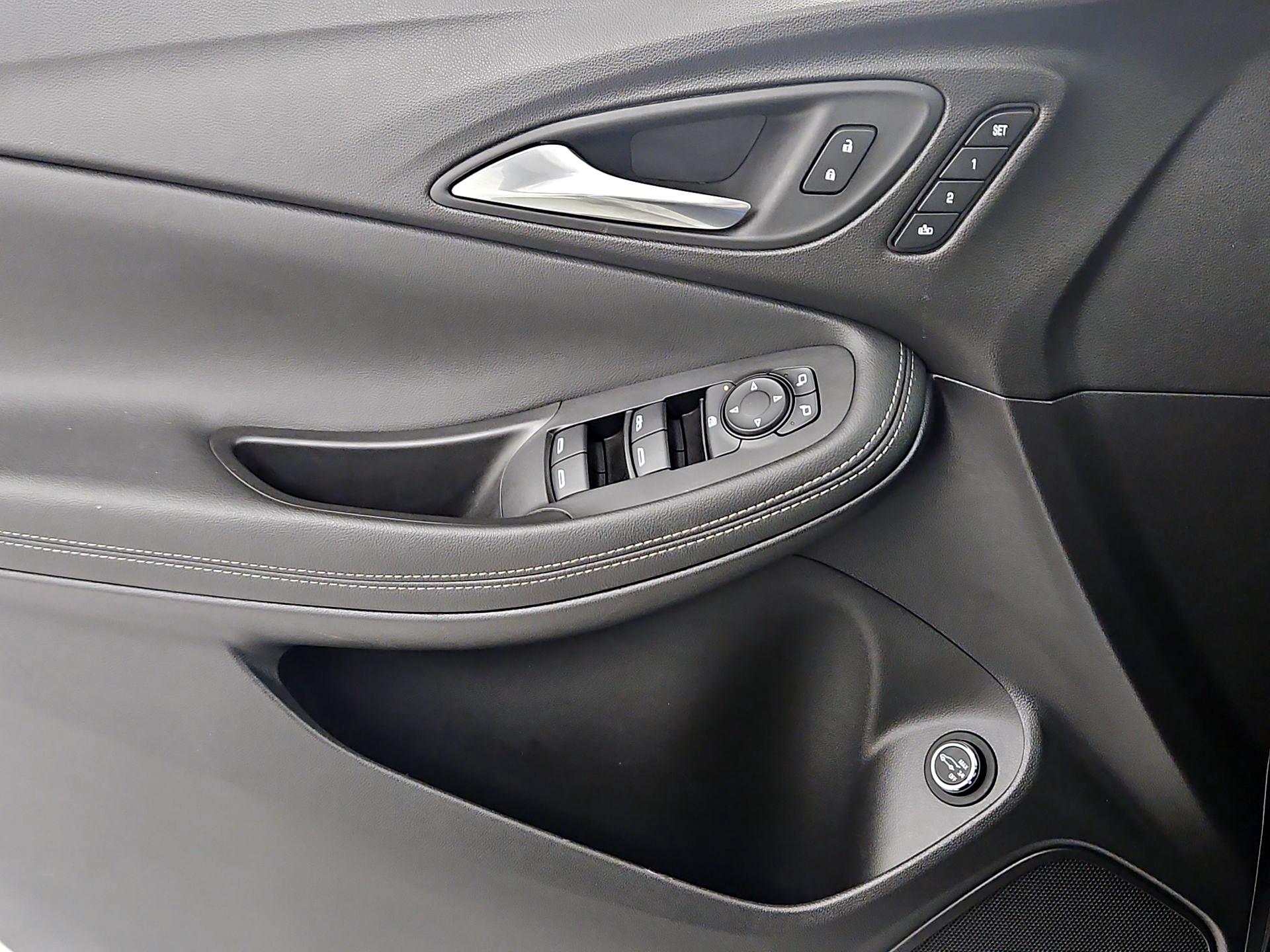 Thumbnail: 2021 Buick Encore GX - 12