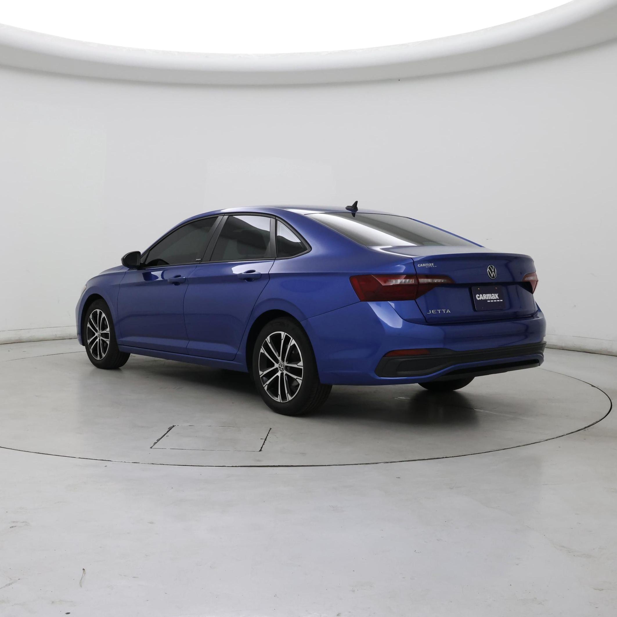 Thumbnail: 2023 Volkswagen Jetta - 2