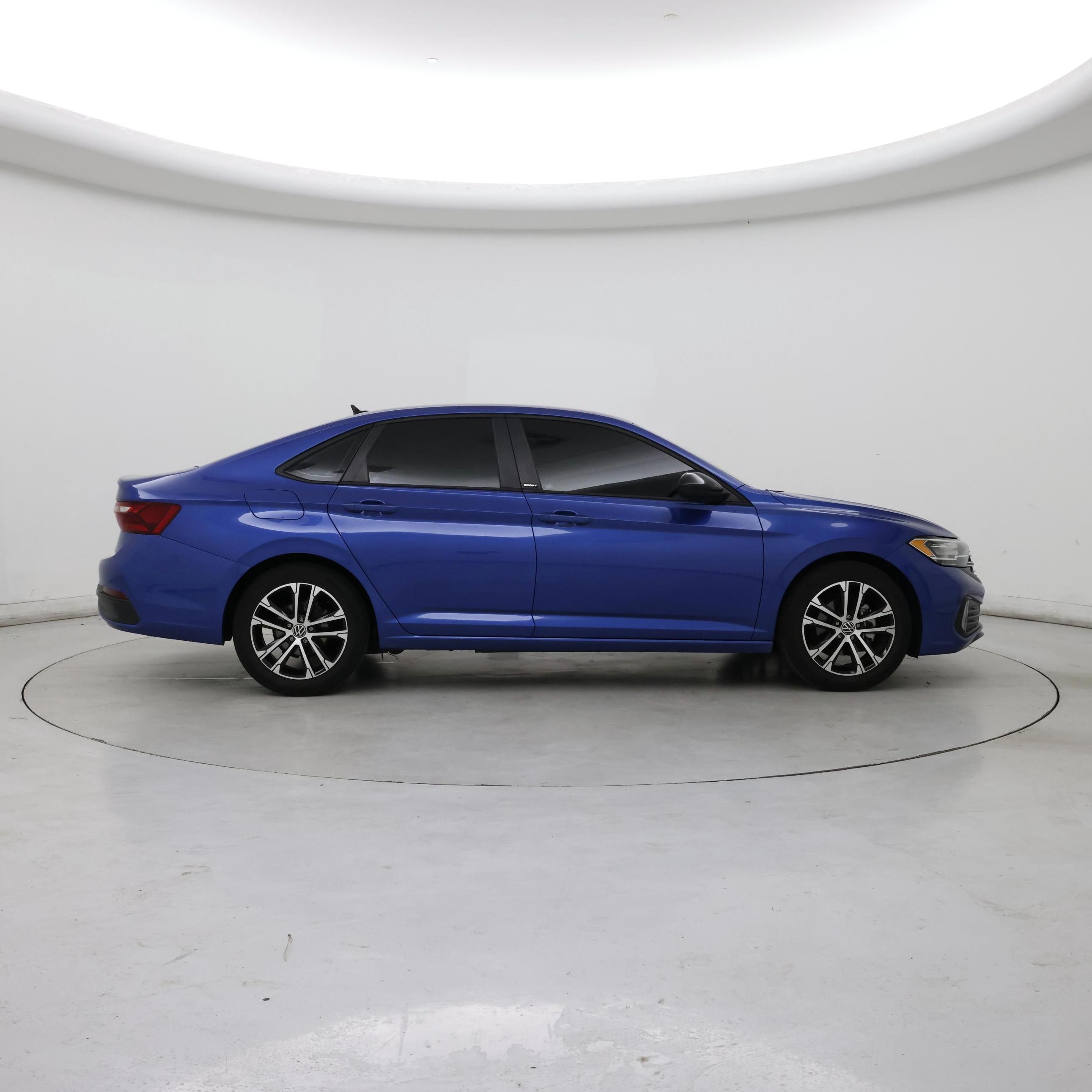 Thumbnail: 2023 Volkswagen Jetta - 7