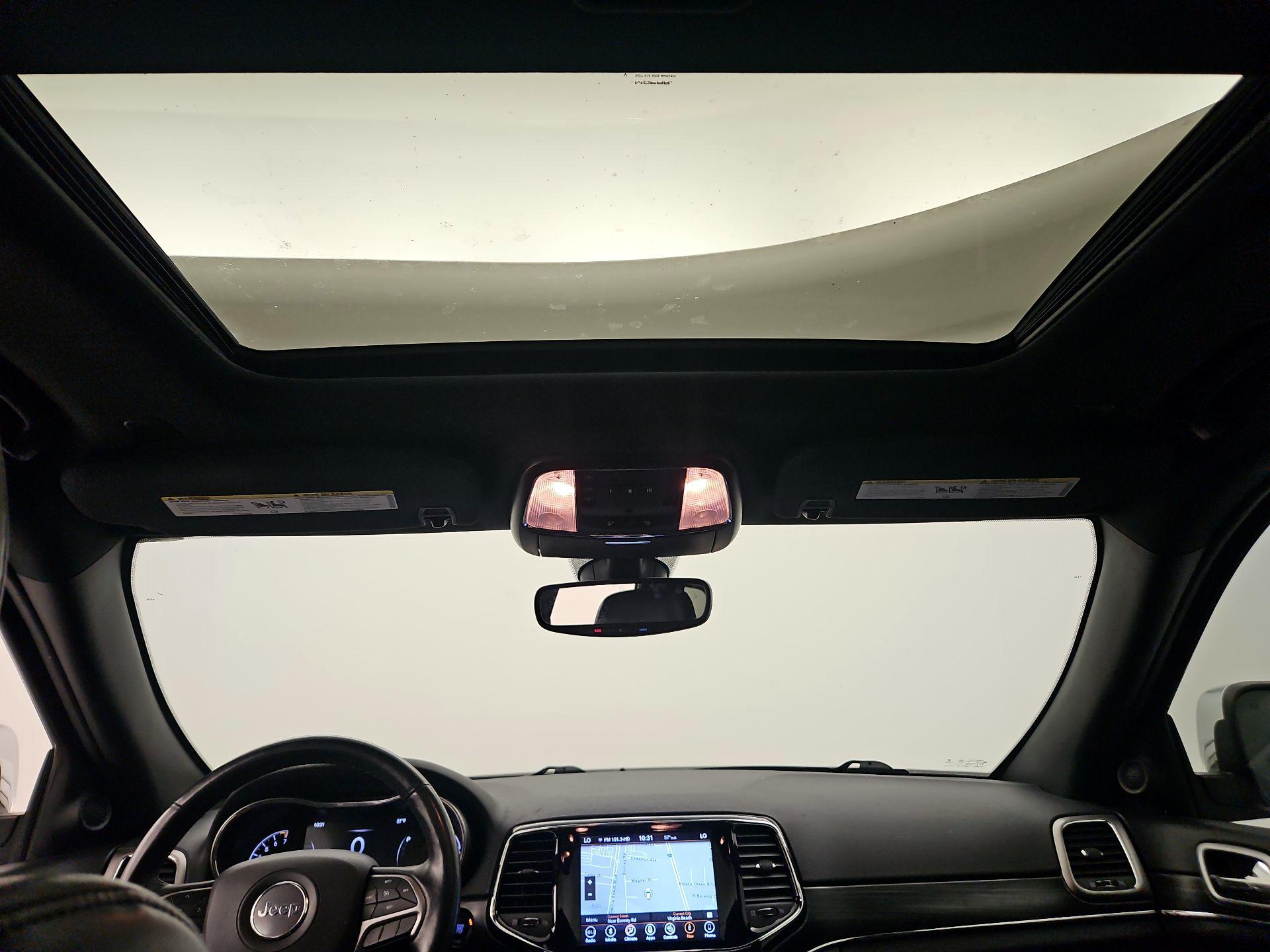 Thumbnail: 2019 Jeep Grand Cherokee - 20