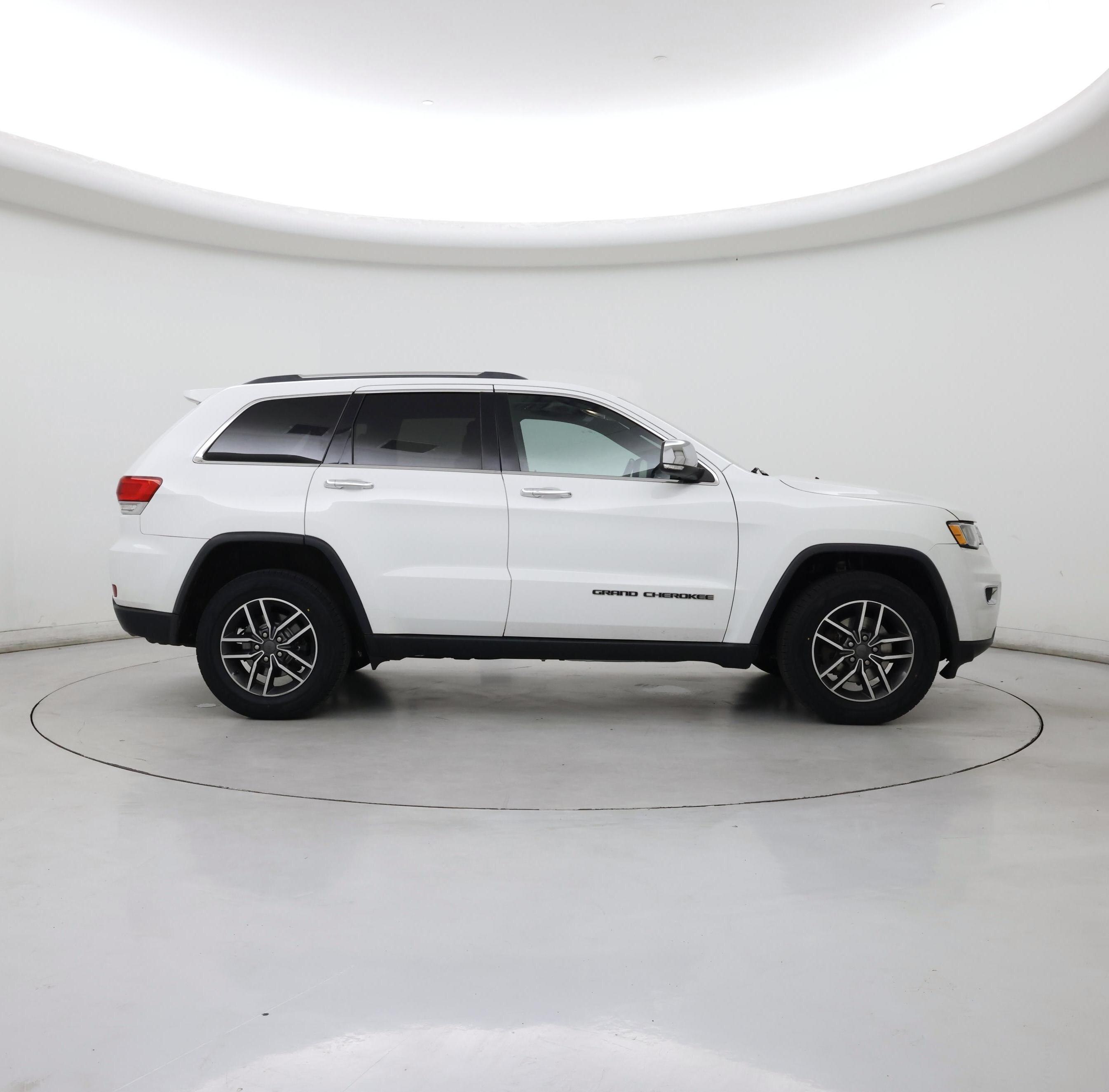 Thumbnail: 2019 Jeep Grand Cherokee - 7
