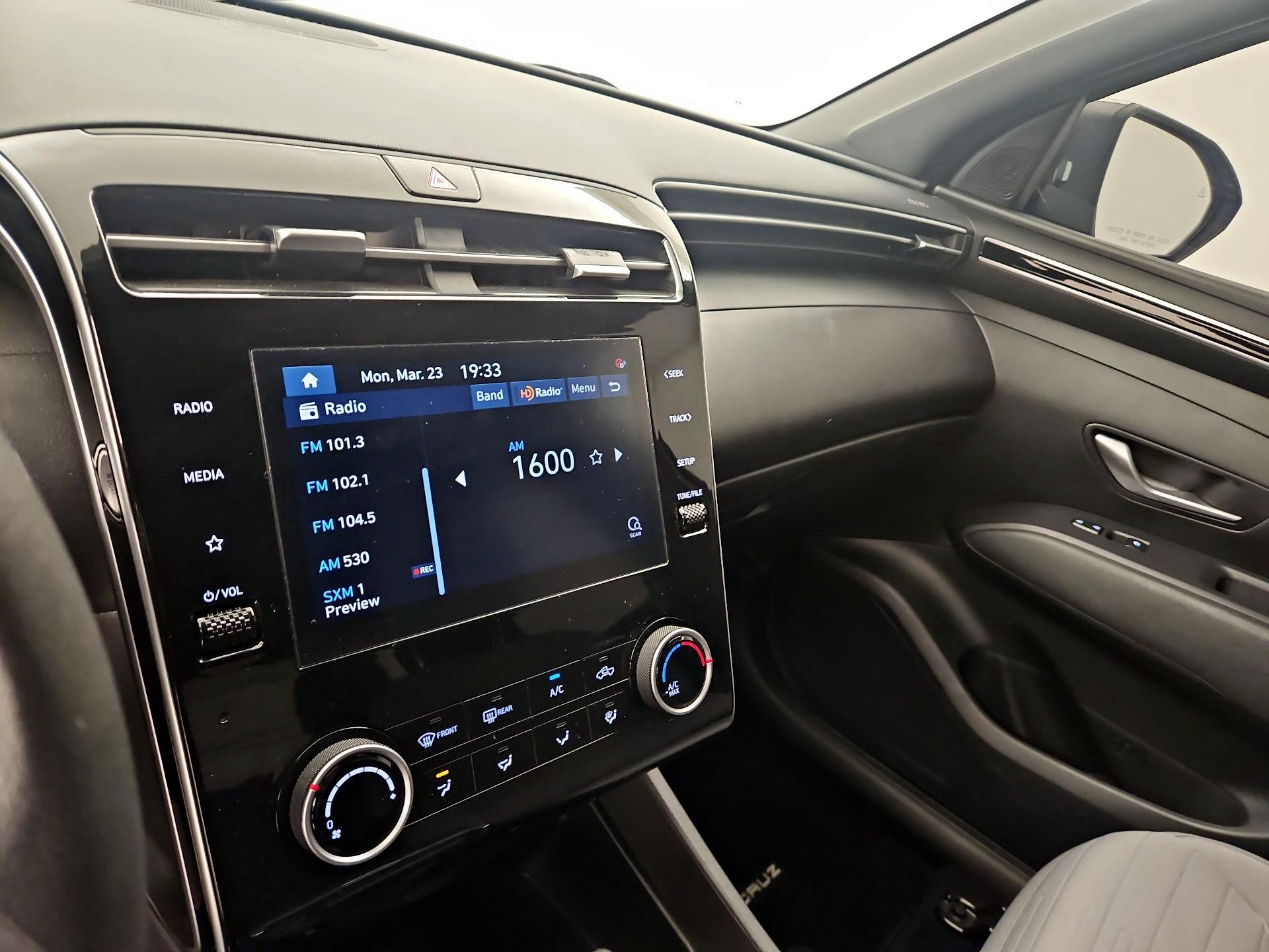 Thumbnail: 2023 Hyundai Santa Cruz - 15