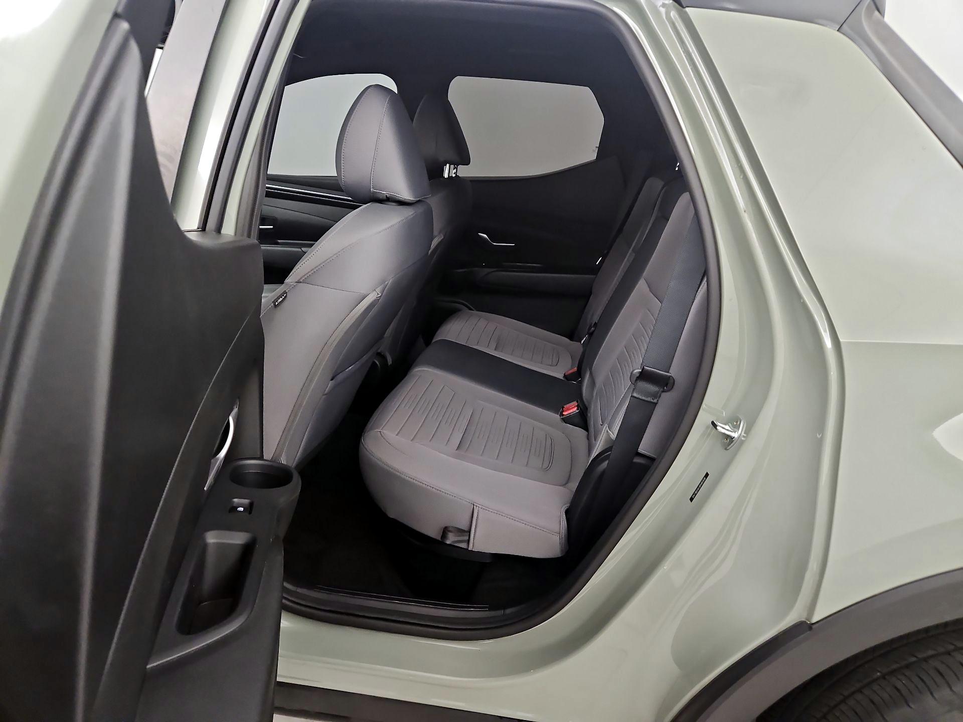 Thumbnail: 2023 Hyundai Santa Cruz - 19