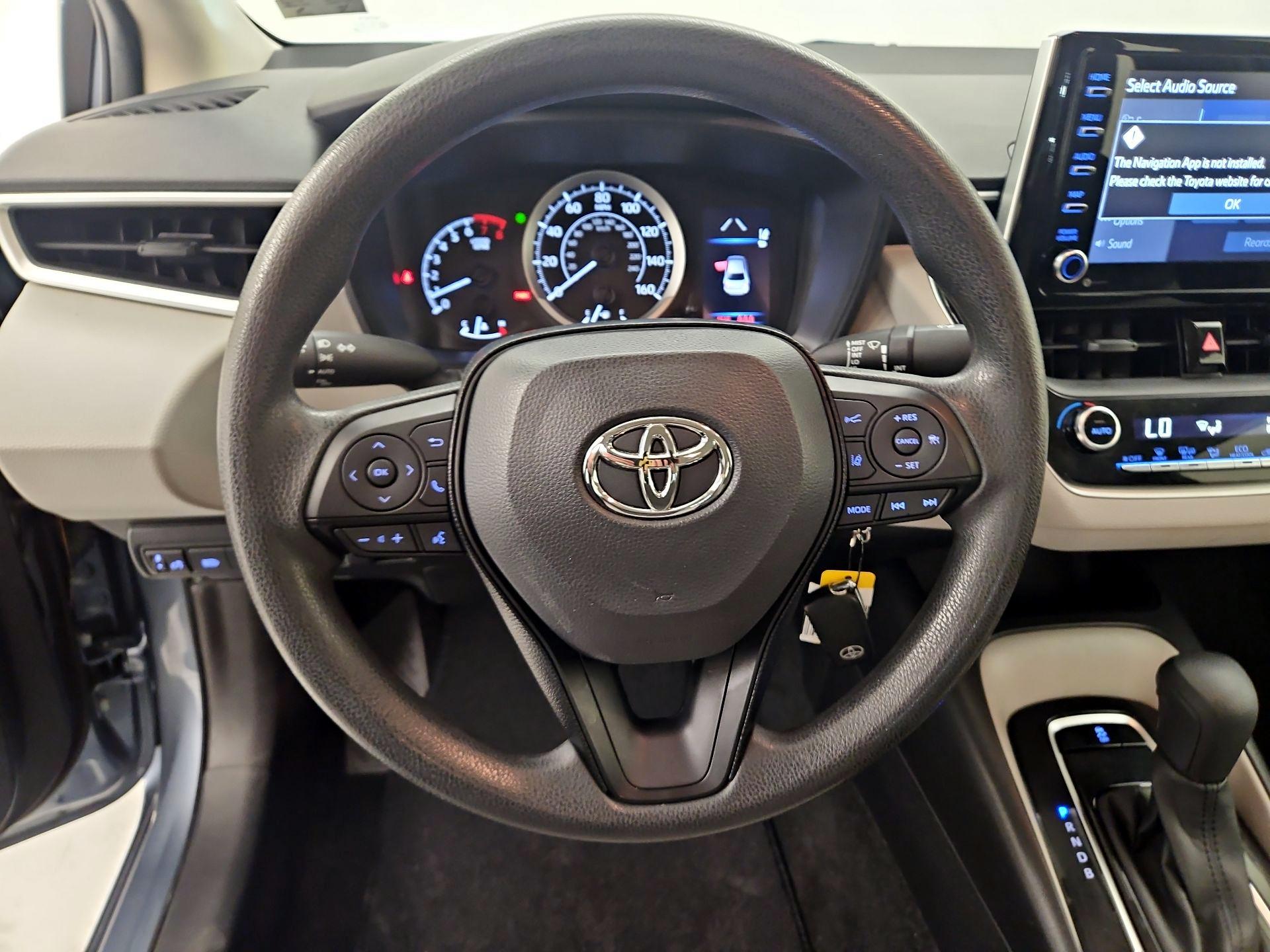 Thumbnail: 2021 Toyota Corolla - 10