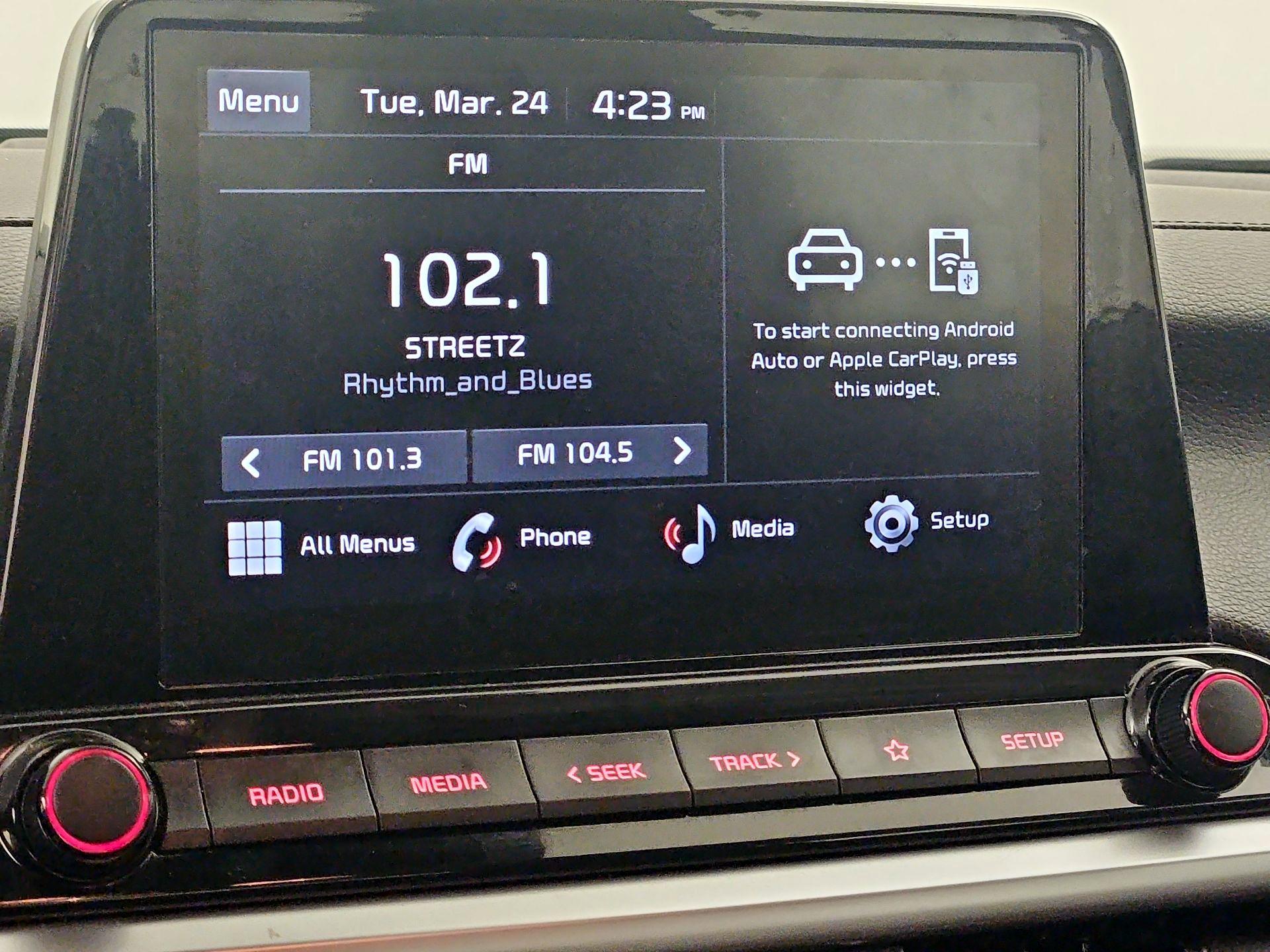 Thumbnail: 2022 Kia Forte - 15