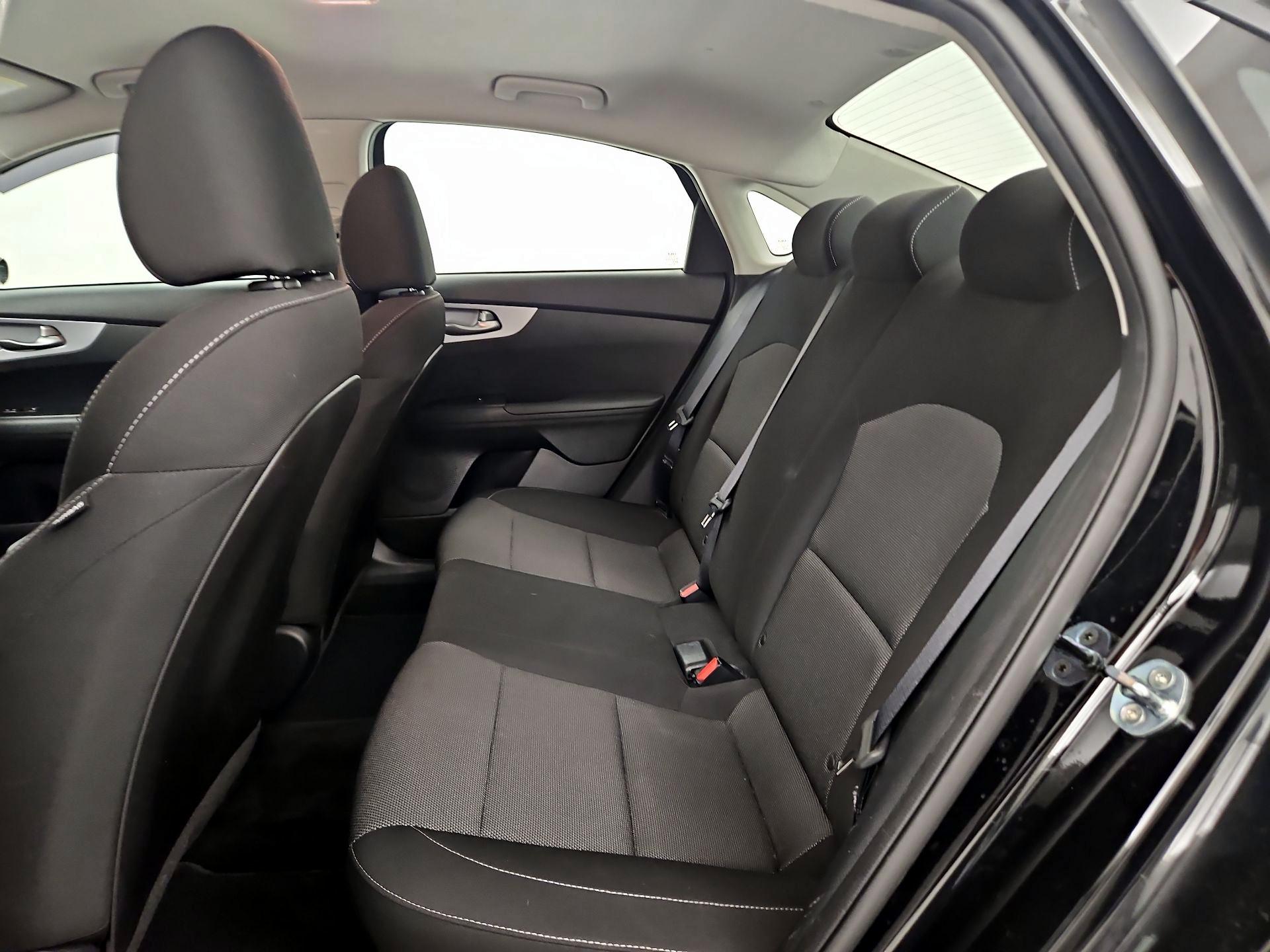 Thumbnail: 2022 Kia Forte - 19