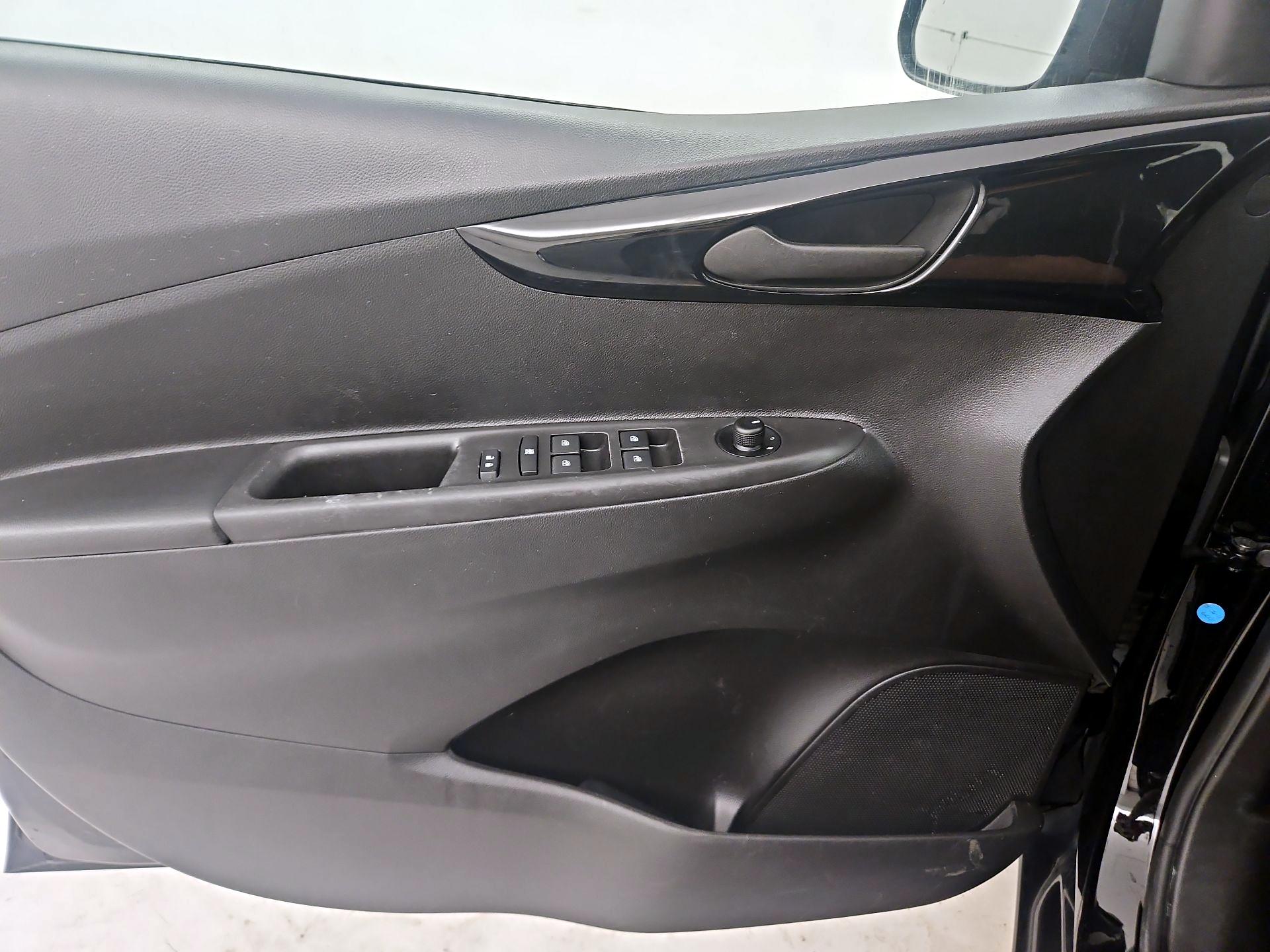 Thumbnail: 2020 Chevrolet Spark - 12