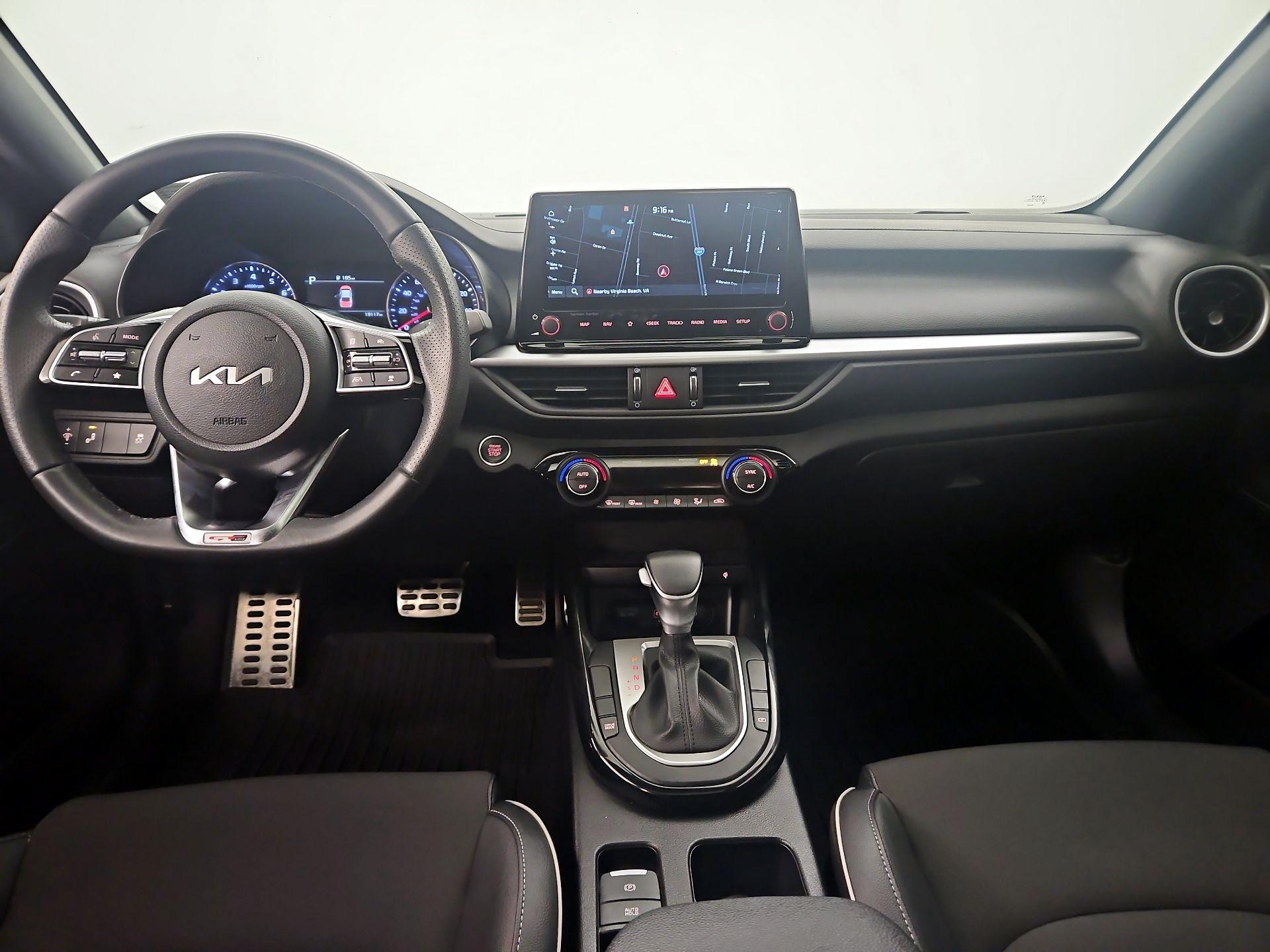 Thumbnail: 2024 Kia Forte - 9