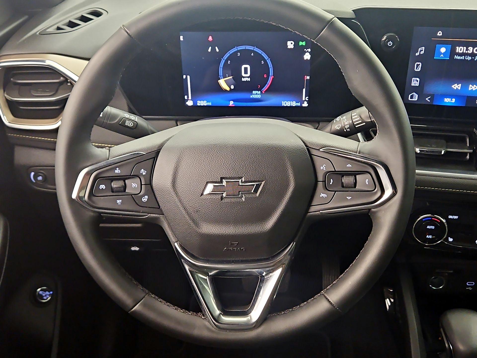 Thumbnail: 2025 Chevrolet TrailBlazer - 10