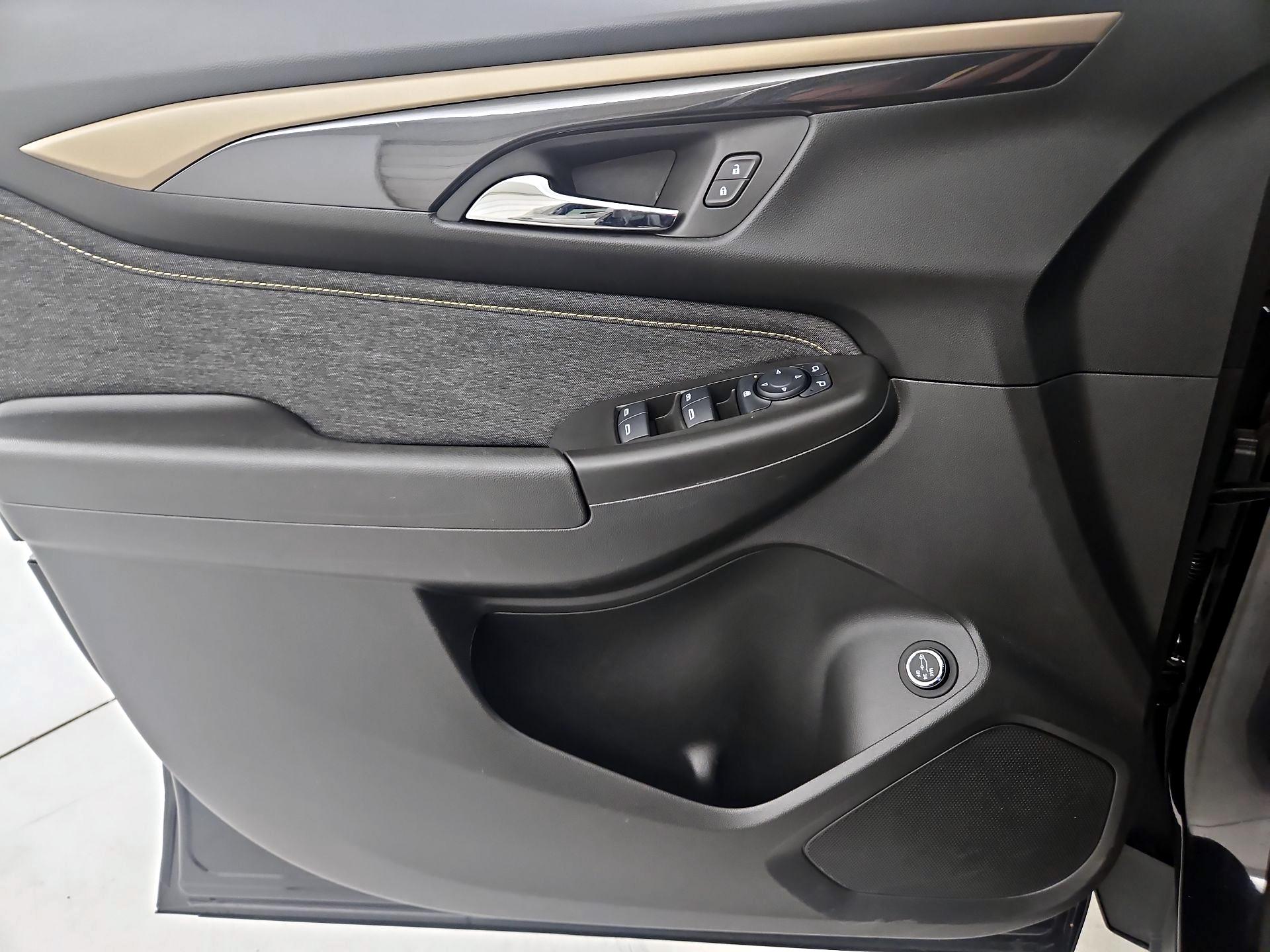 Thumbnail: 2025 Chevrolet TrailBlazer - 12