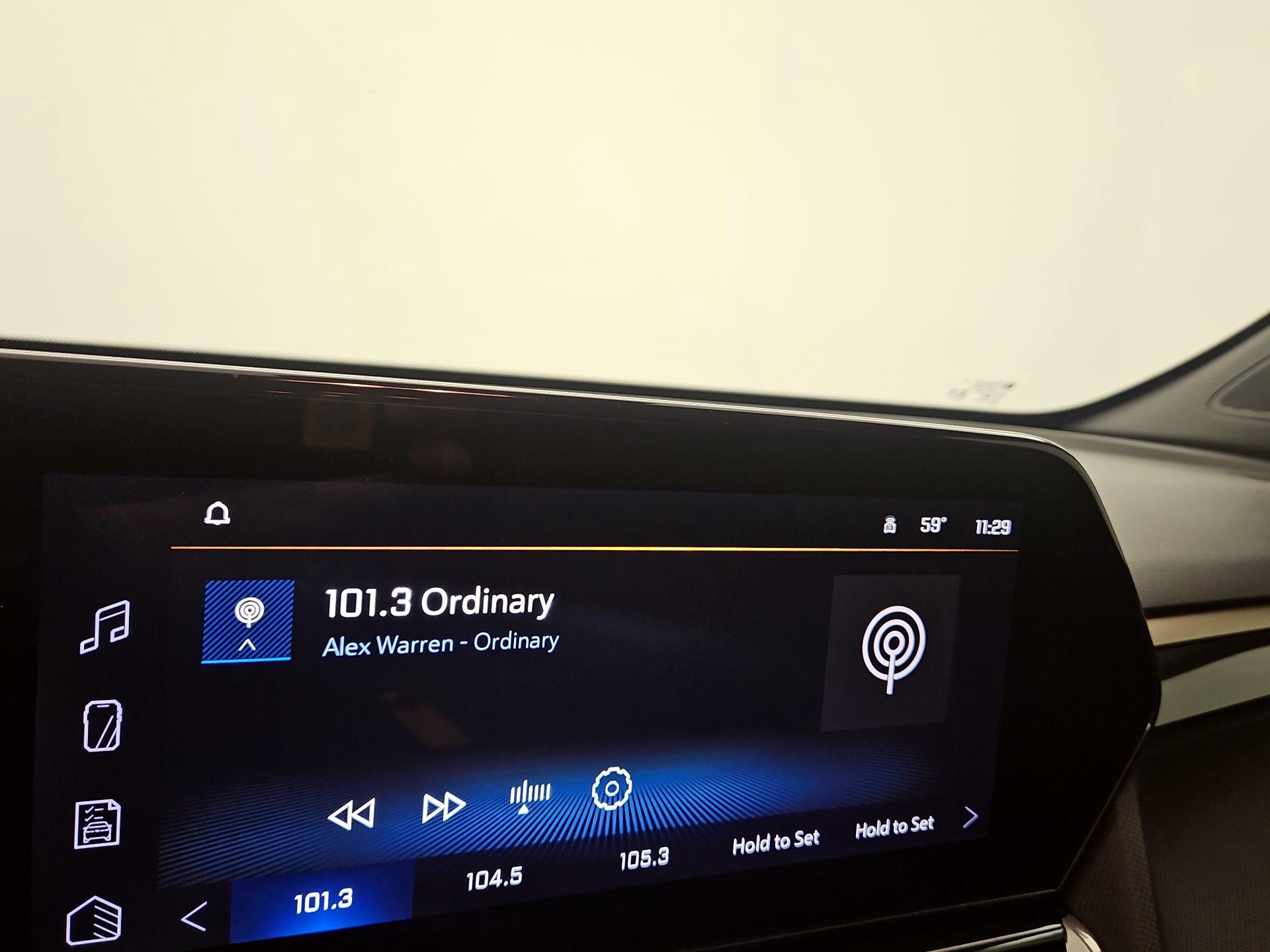 Thumbnail: 2025 Chevrolet TrailBlazer - 15