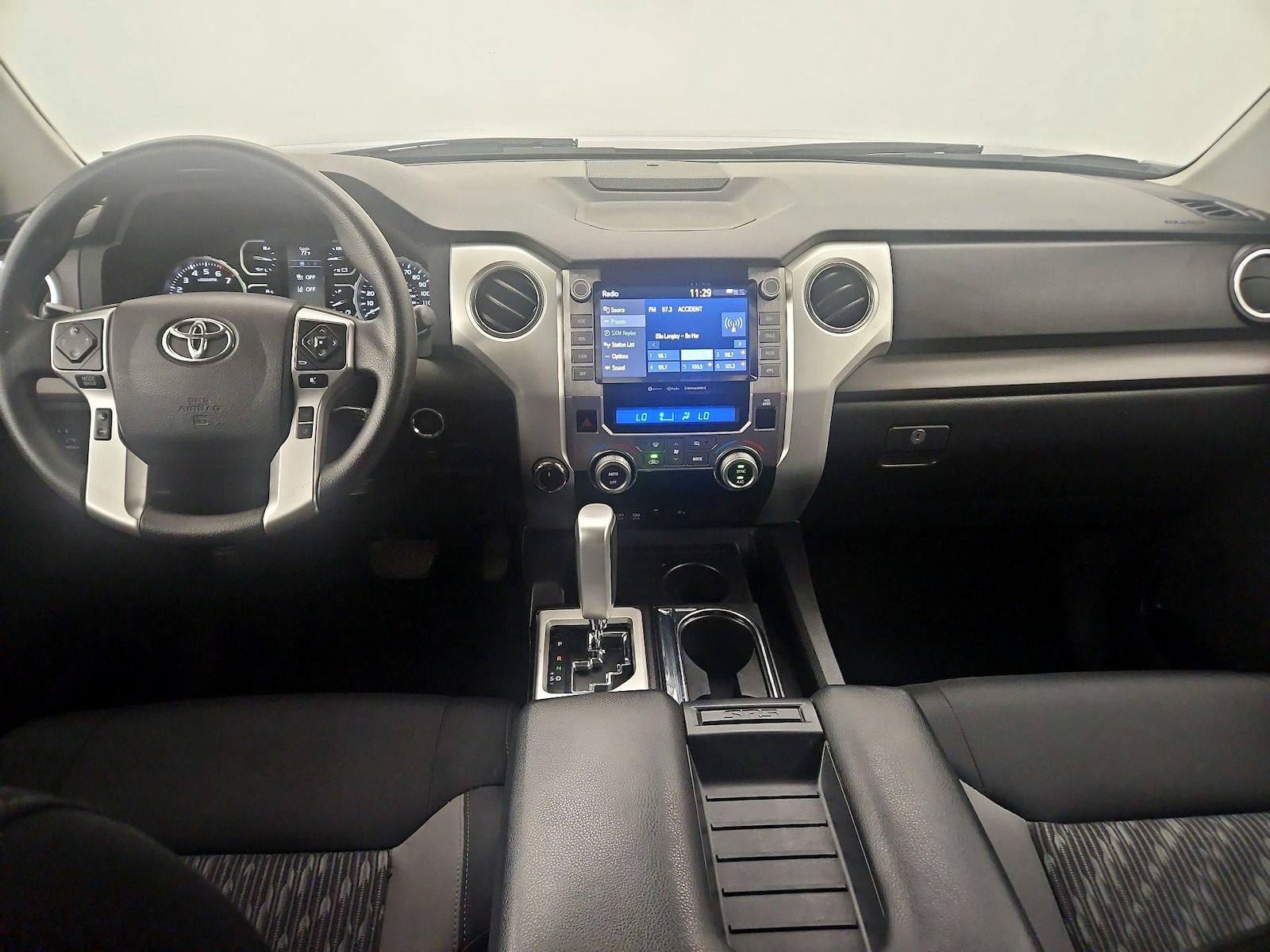 2021 Toyota Tundra SR5 - Photo 10