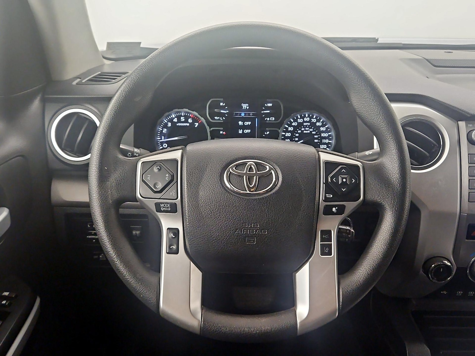 2021 Toyota Tundra SR5 - Photo 11