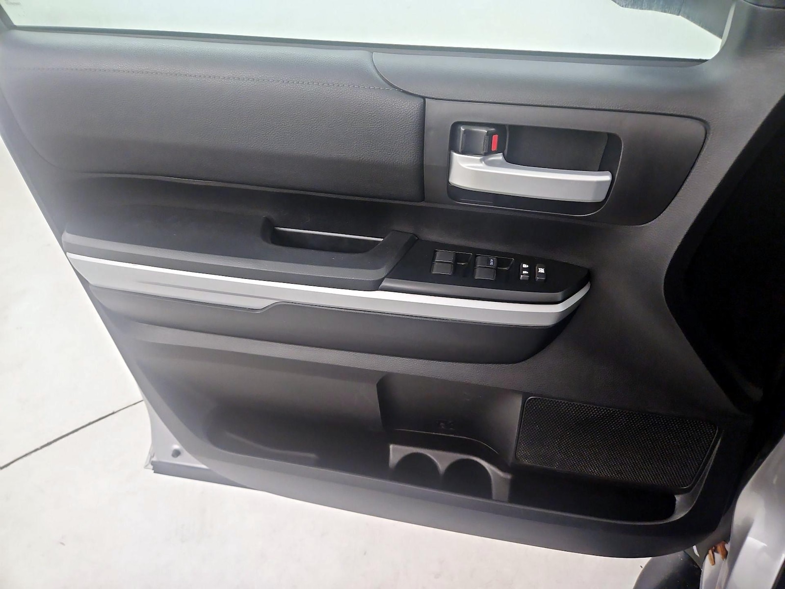 2021 Toyota Tundra SR5 - Photo 13